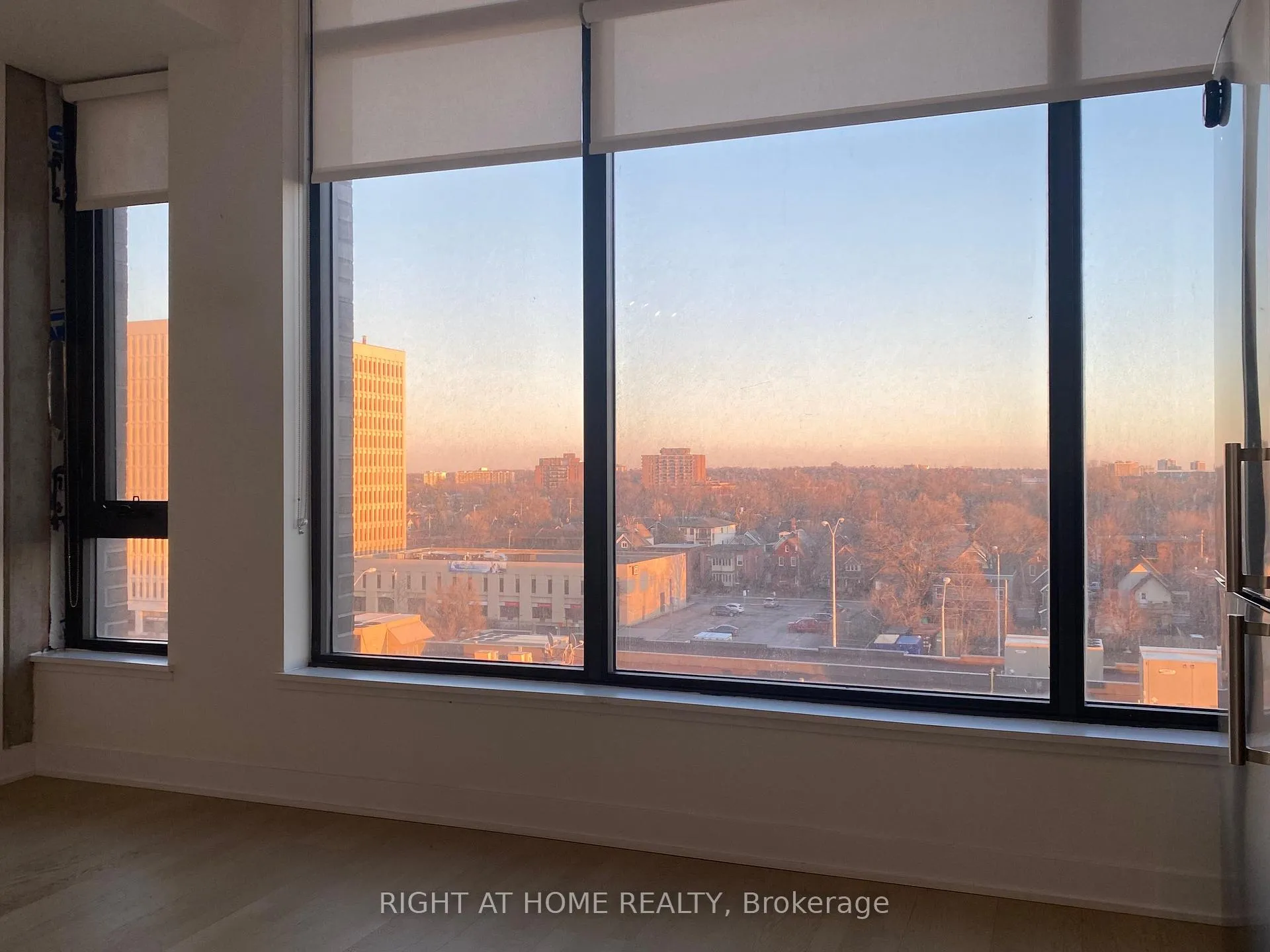 Photo 8 of Unit 708, 203 Catherine St Street, Ottawa, Ottawa Centre — HOMEH