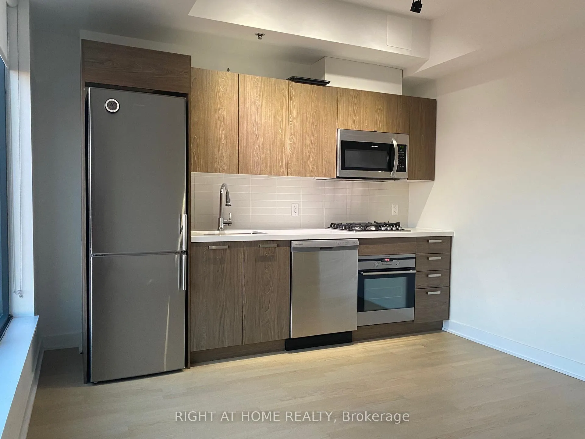 Photo 10 of Unit 708, 203 Catherine St Street, Ottawa, Ottawa Centre — HOMEH
