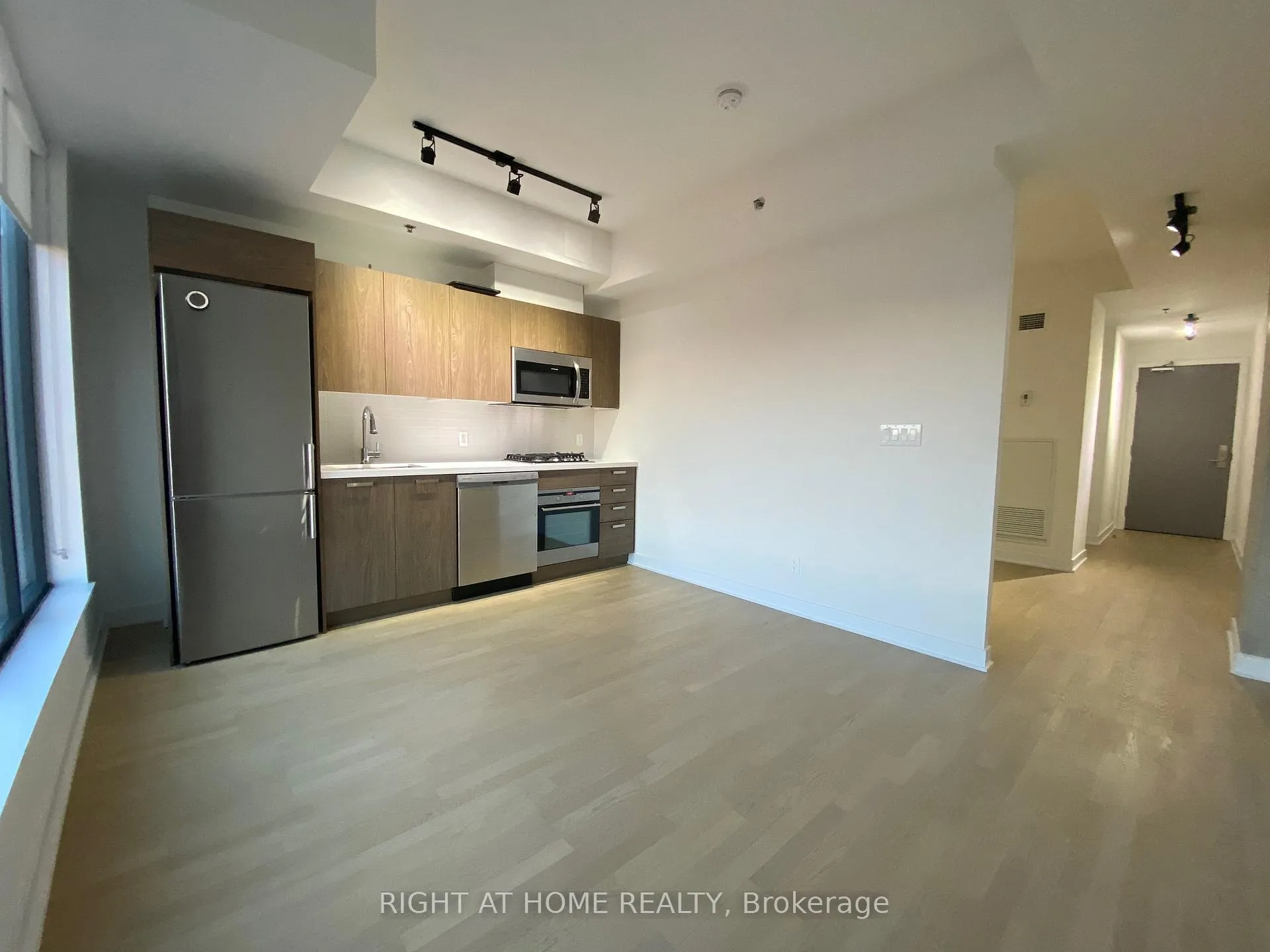 Photo 12 of Unit 708, 203 Catherine St Street, Ottawa, Ottawa Centre — HOMEH