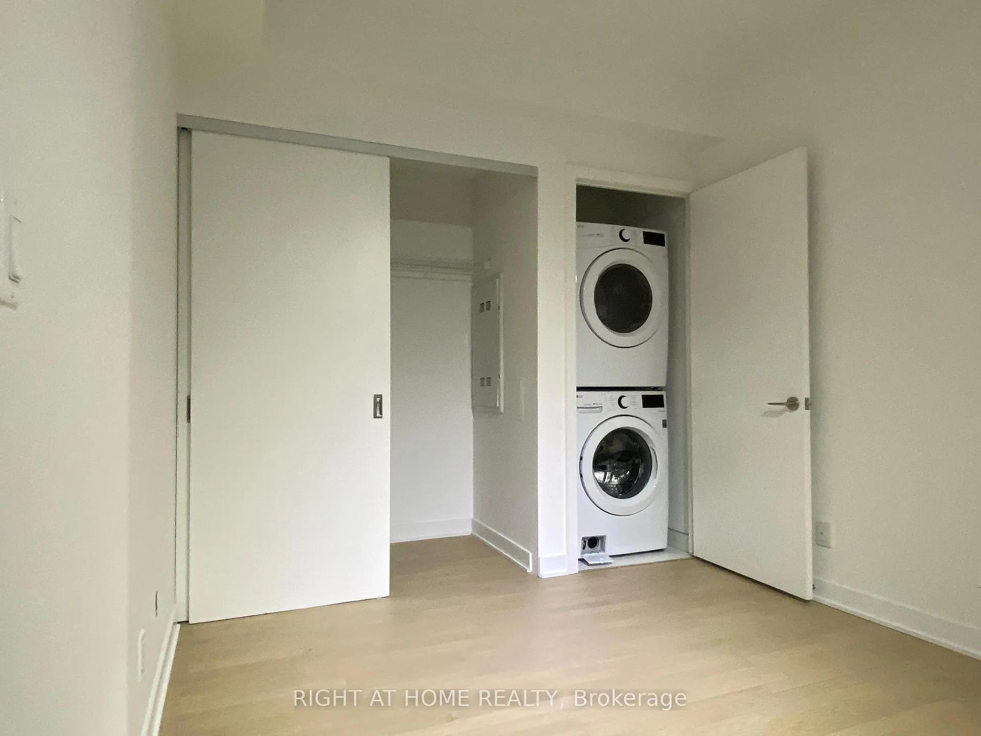 Photo 16 of Unit 708, 203 Catherine St Street, Ottawa, Ottawa Centre — HOMEH