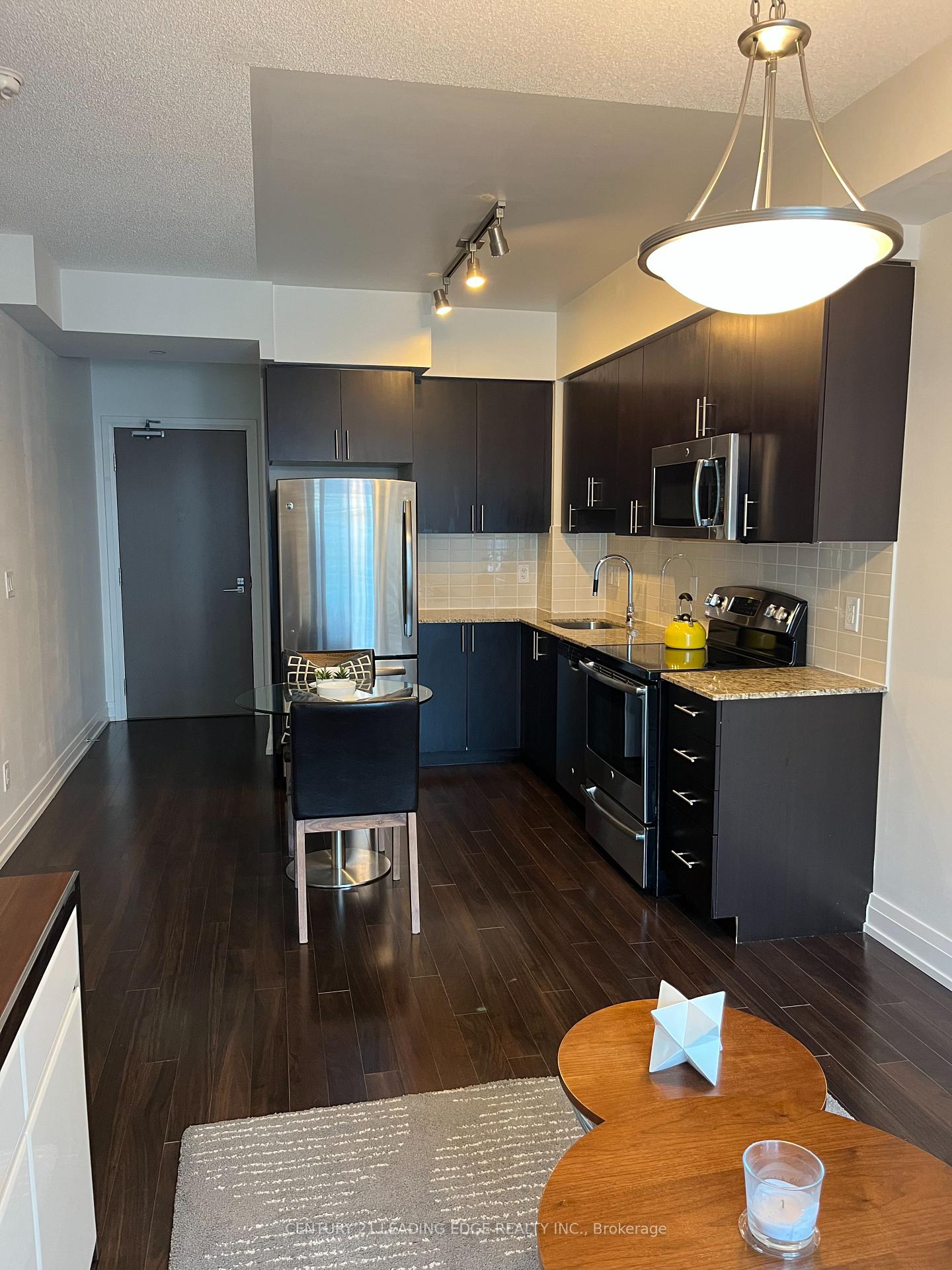 Photo 2 of Unit 732, 7165 Yonge Street, Markham, Thornhill — HOMEH