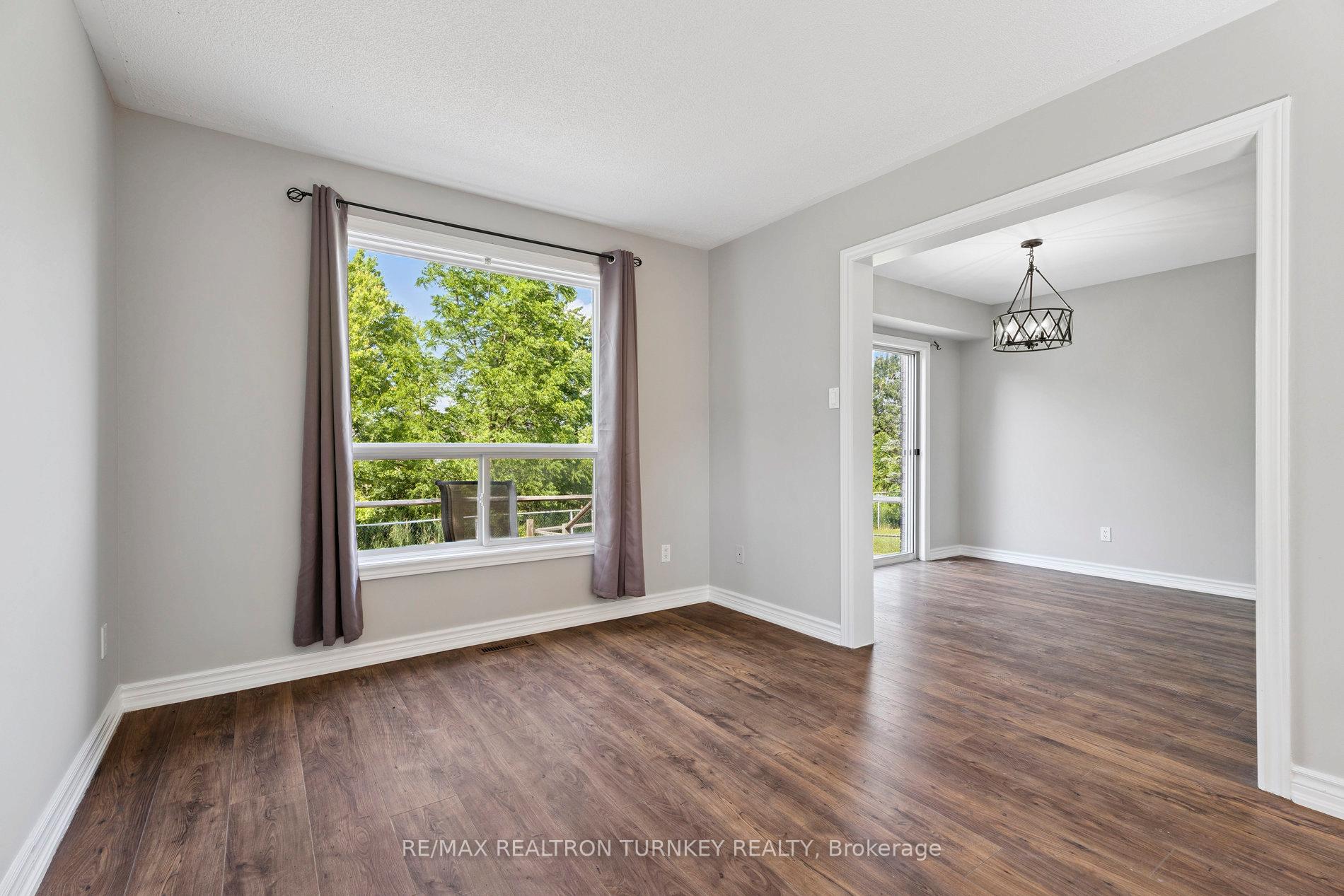 Photo 8 of Unit Upper, 62 Arthur Avenue, Barrie, Grove East — HOMEH