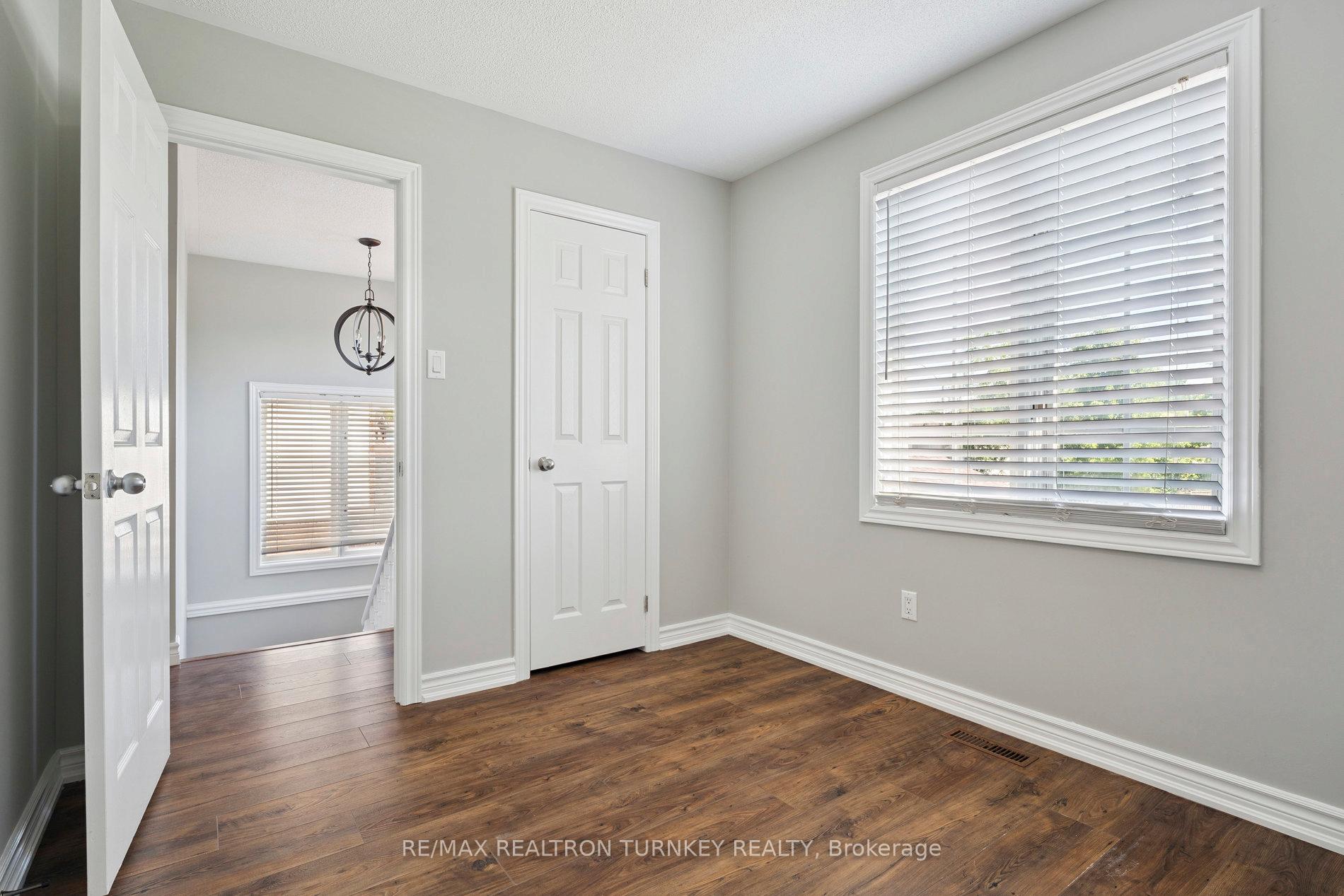 Photo 19 of Unit Upper, 62 Arthur Avenue, Barrie, Grove East — HOMEH