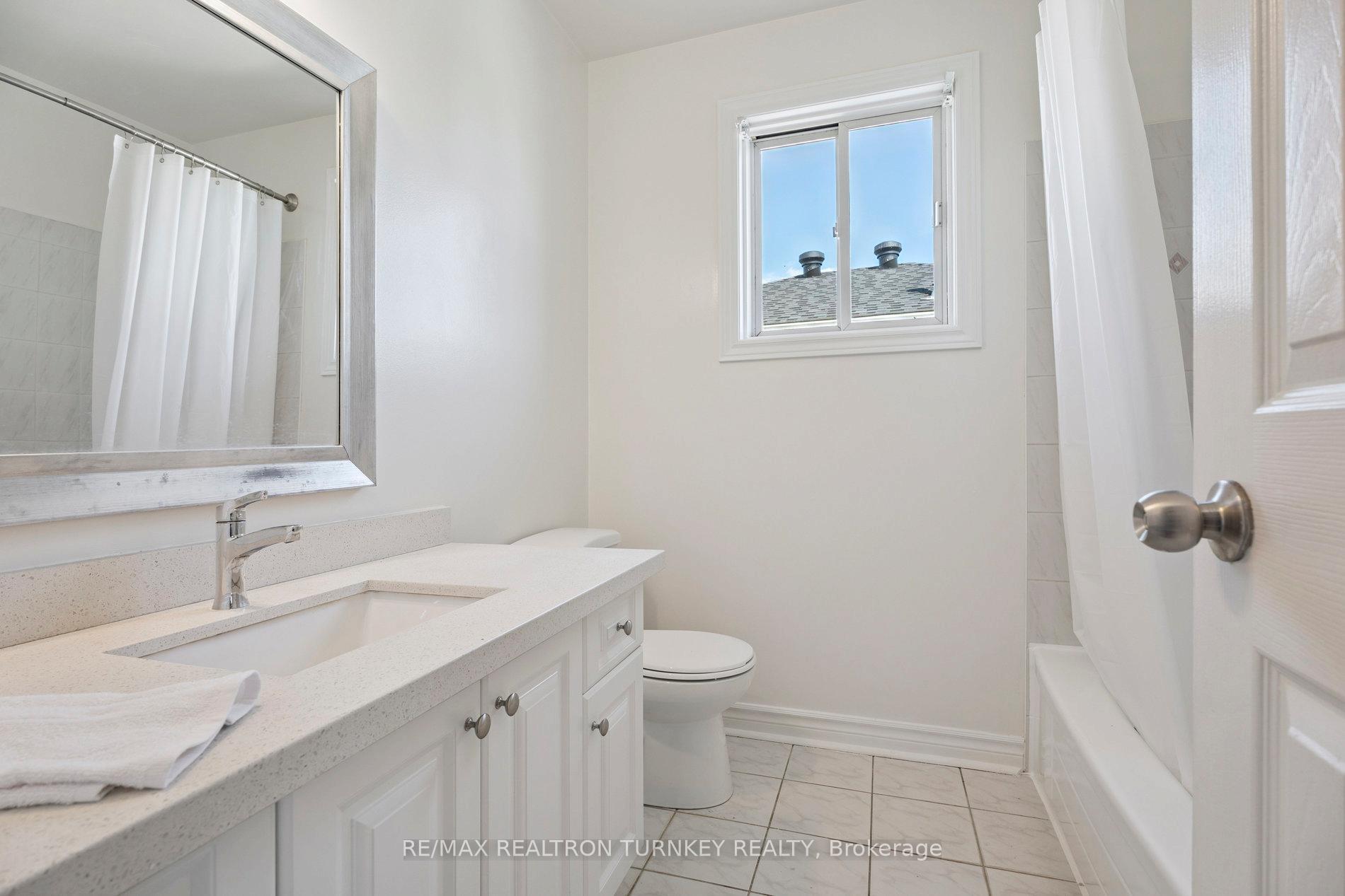 Photo 26 of Unit Upper, 62 Arthur Avenue, Barrie, Grove East — HOMEH