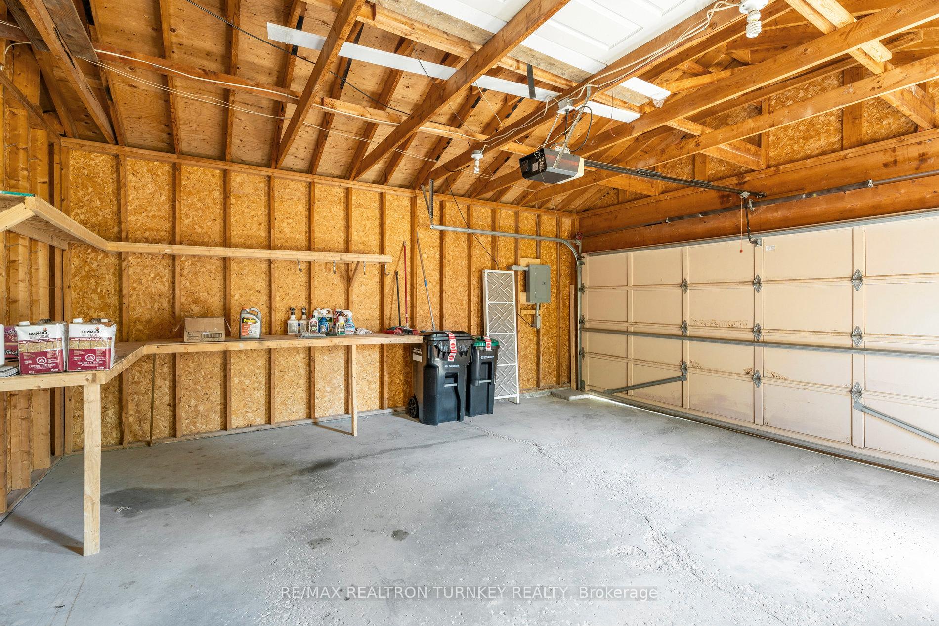 Photo 40 of Unit Upper, 62 Arthur Avenue, Barrie, Grove East — HOMEH