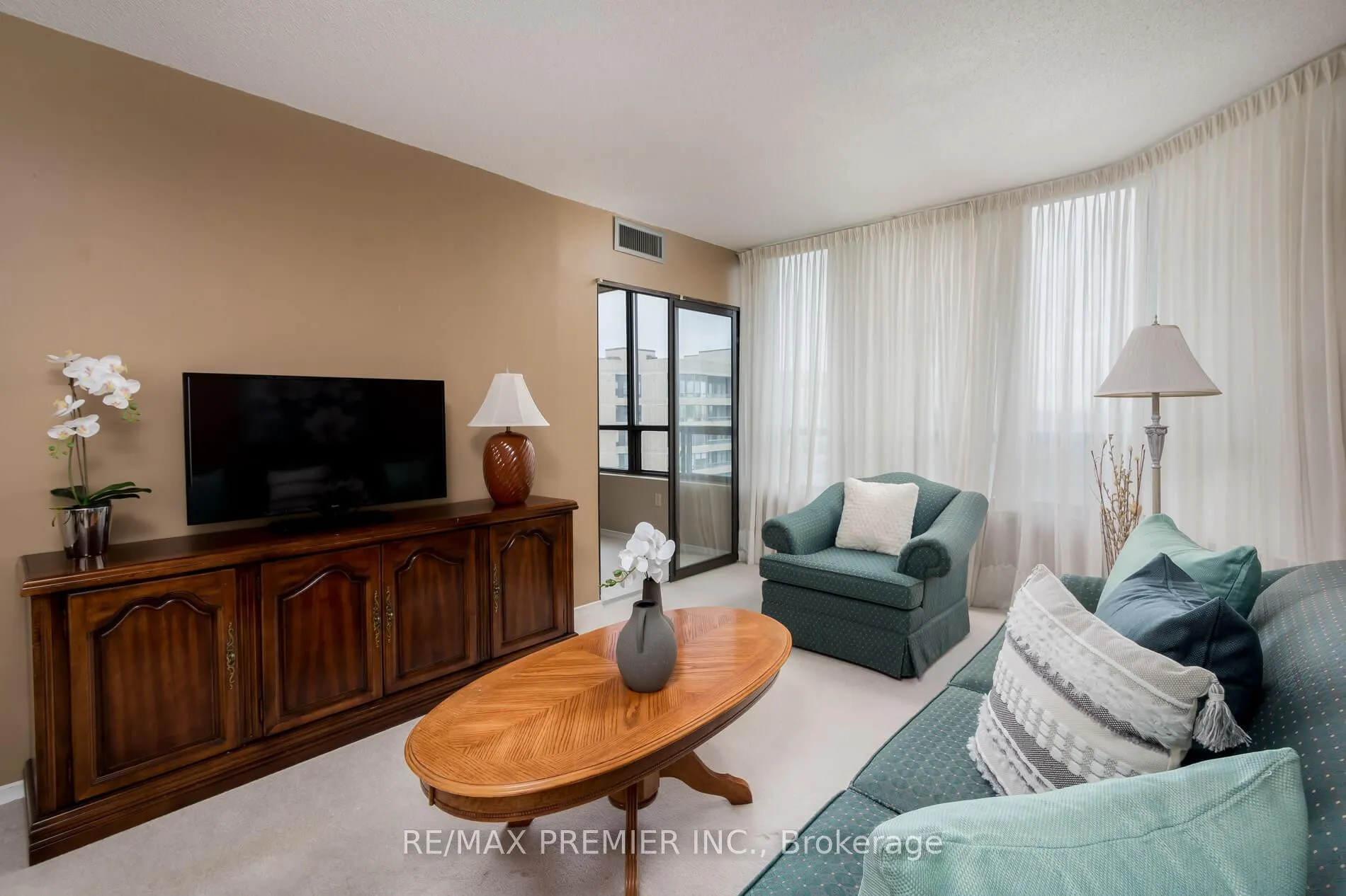Photo 11 of Unit 1614 (Ph2), 7440 Bathurst Street, Vaughan, Brownridge — HOMEH