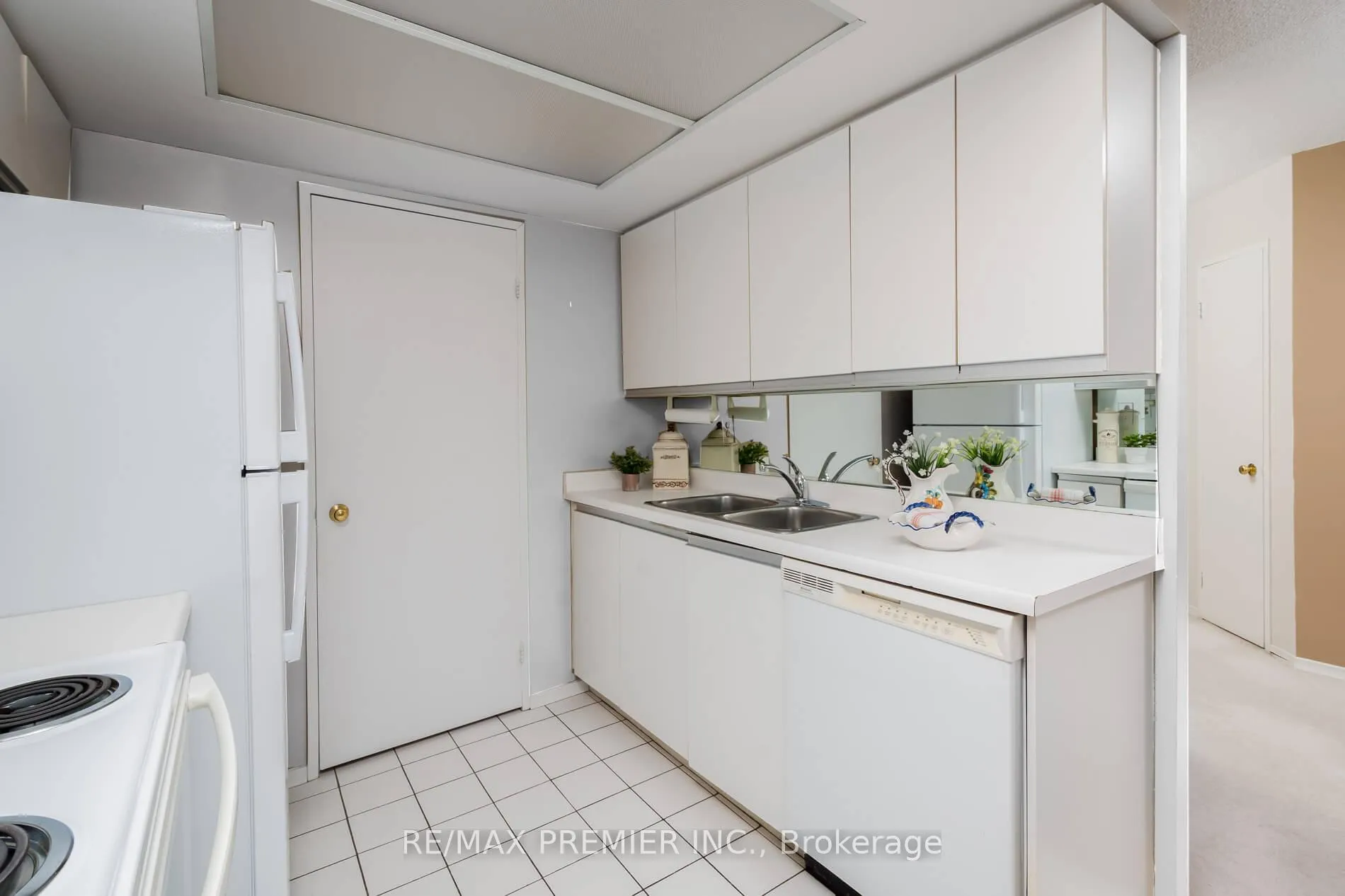 Photo 16 of Unit 1614 (Ph2), 7440 Bathurst Street, Vaughan, Brownridge — HOMEH