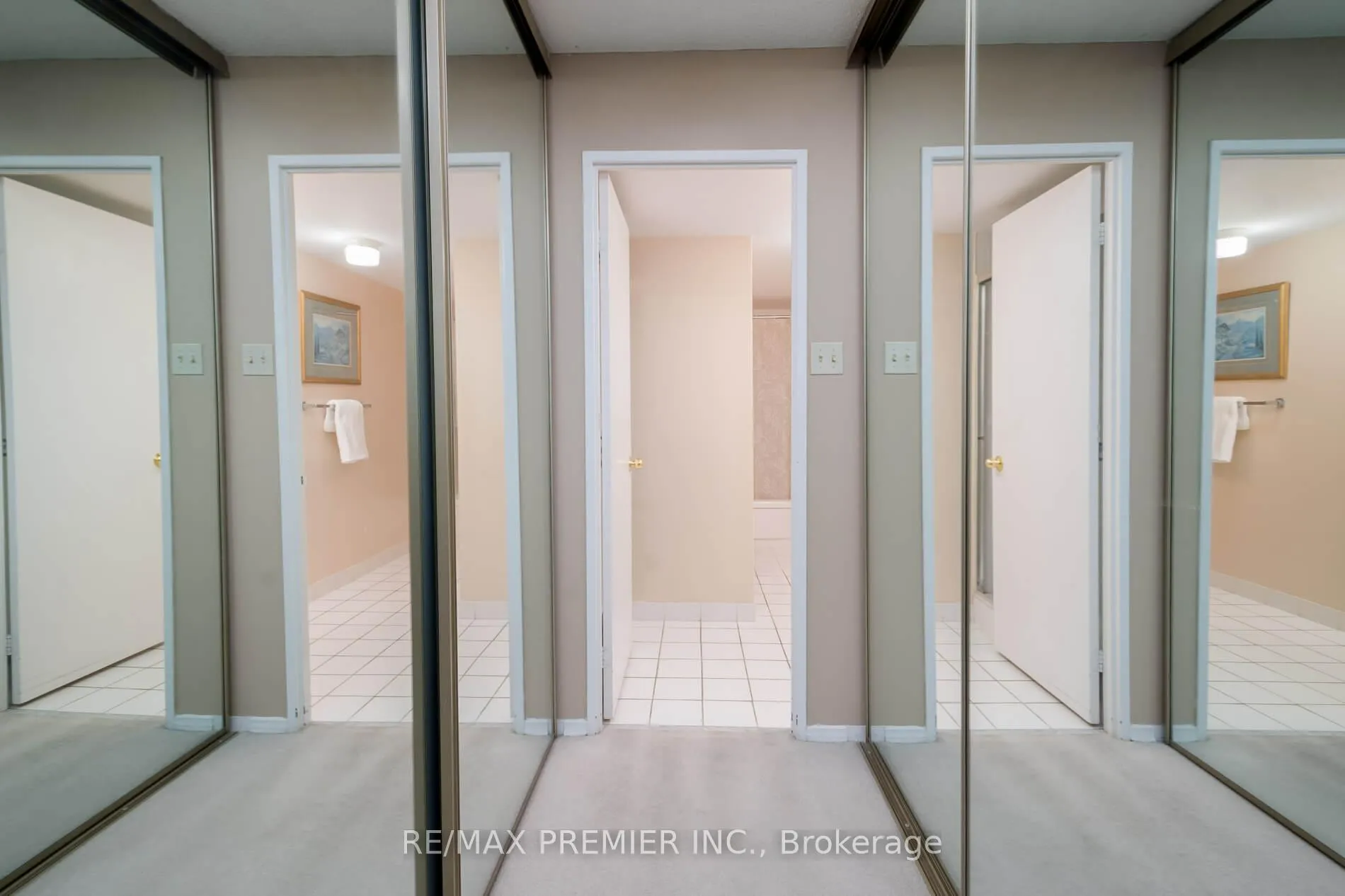 Photo 22 of Unit 1614 (Ph2), 7440 Bathurst Street, Vaughan, Brownridge — HOMEH