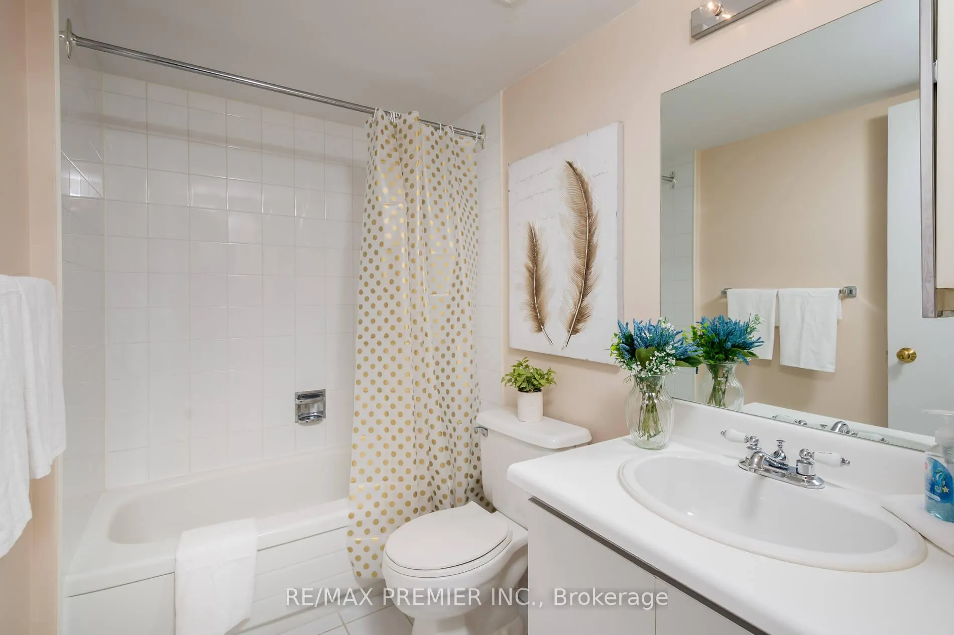 Photo 28 of Unit 1614 (Ph2), 7440 Bathurst Street, Vaughan, Brownridge — HOMEH