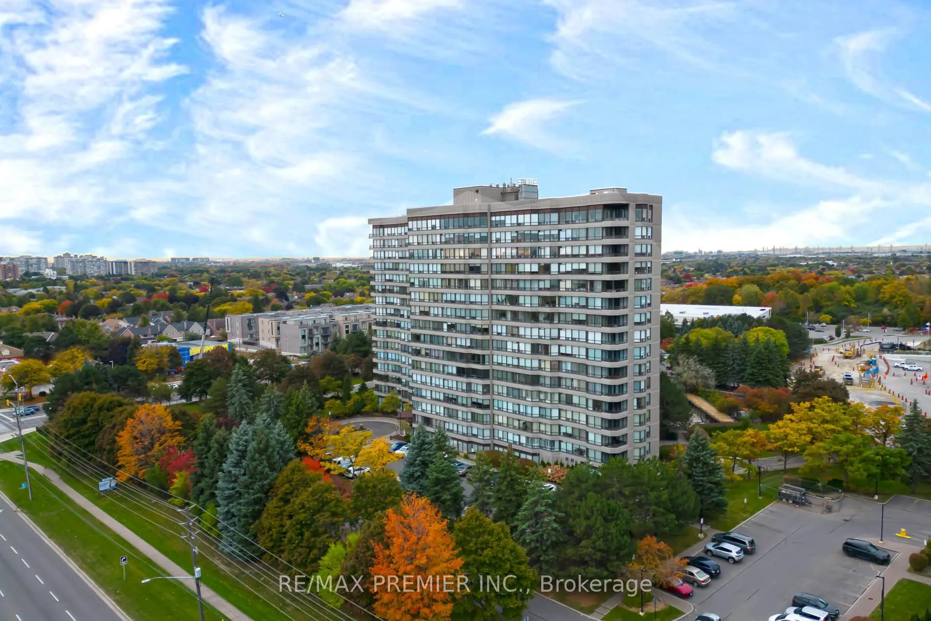 Photo 45 of Unit 1614 (Ph2), 7440 Bathurst Street, Vaughan, Brownridge — HOMEH