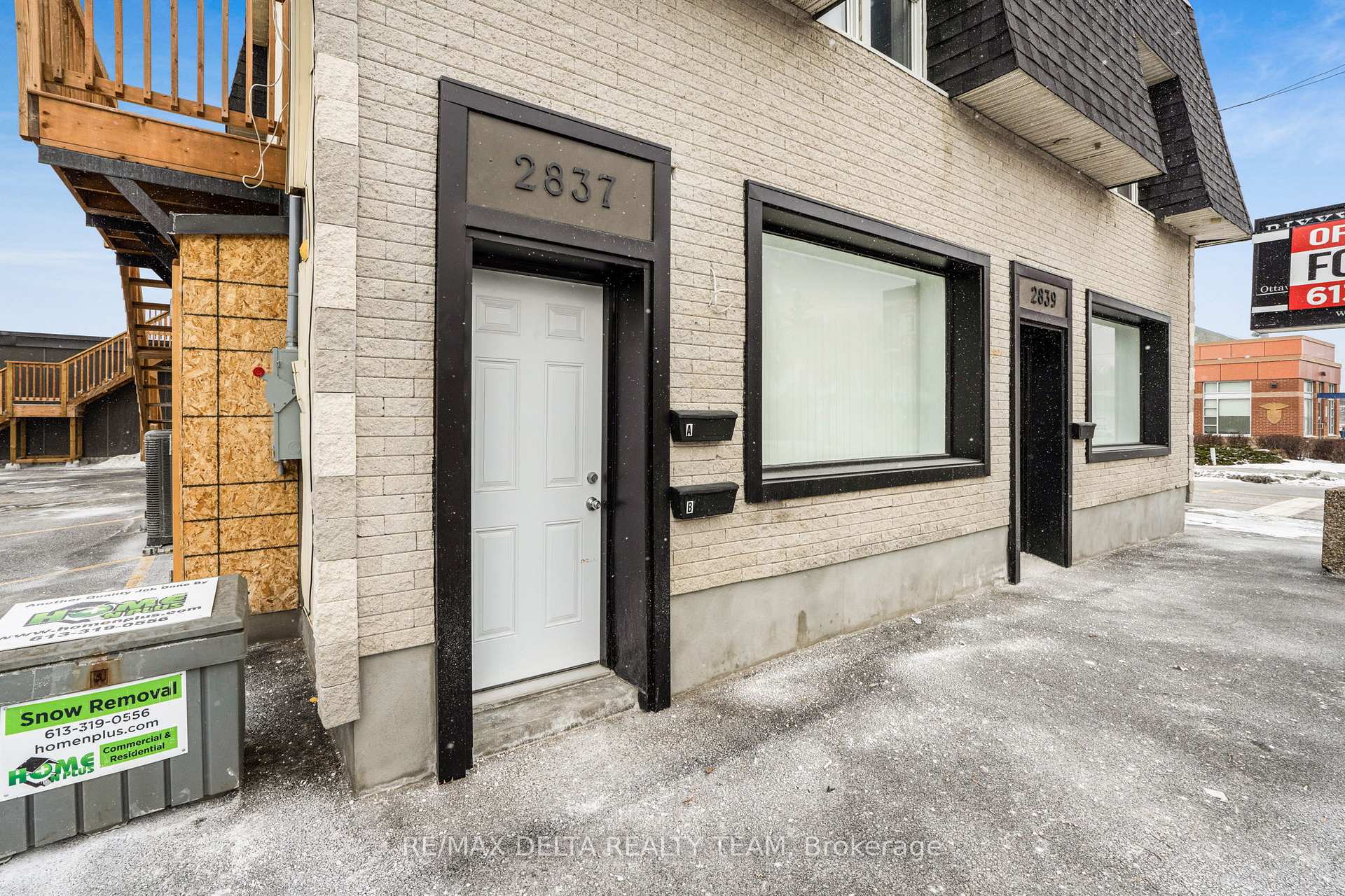 Photo 2 of Unit 1, 2837 St Joseph Boulevard, Ottawa, Convent Glen South — HOMEH