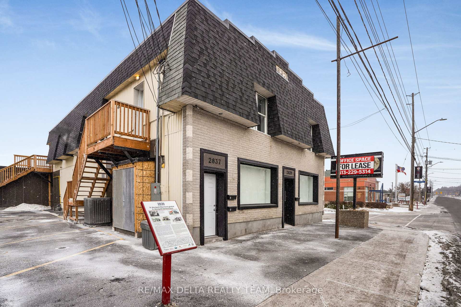 Photo 3 of Unit 1, 2837 St Joseph Boulevard, Ottawa, Convent Glen South — HOMEH