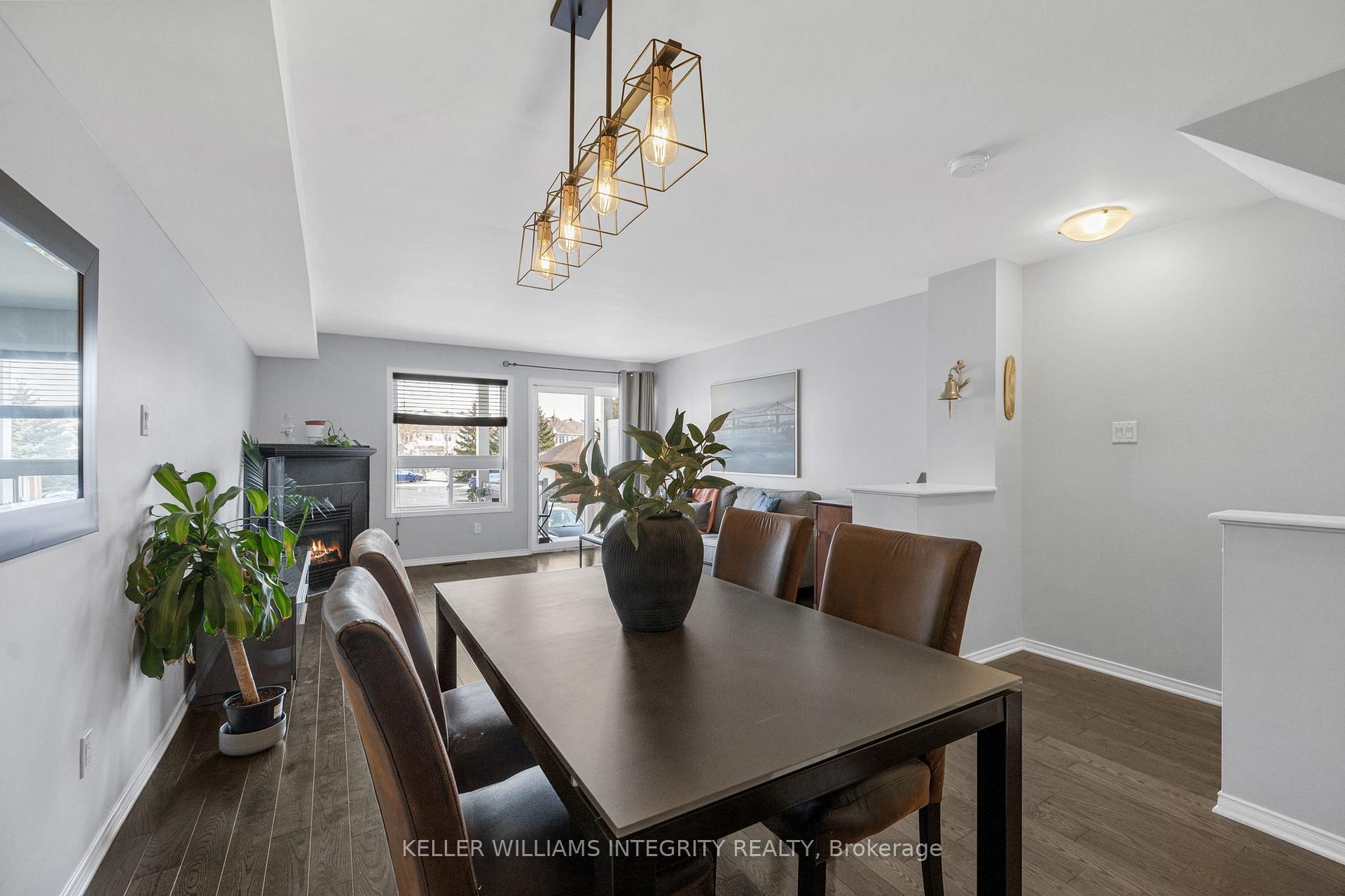 Photo 10 of 856 Longfields Drive, Ottawa, Barrhaven - Longfields — HOMEH