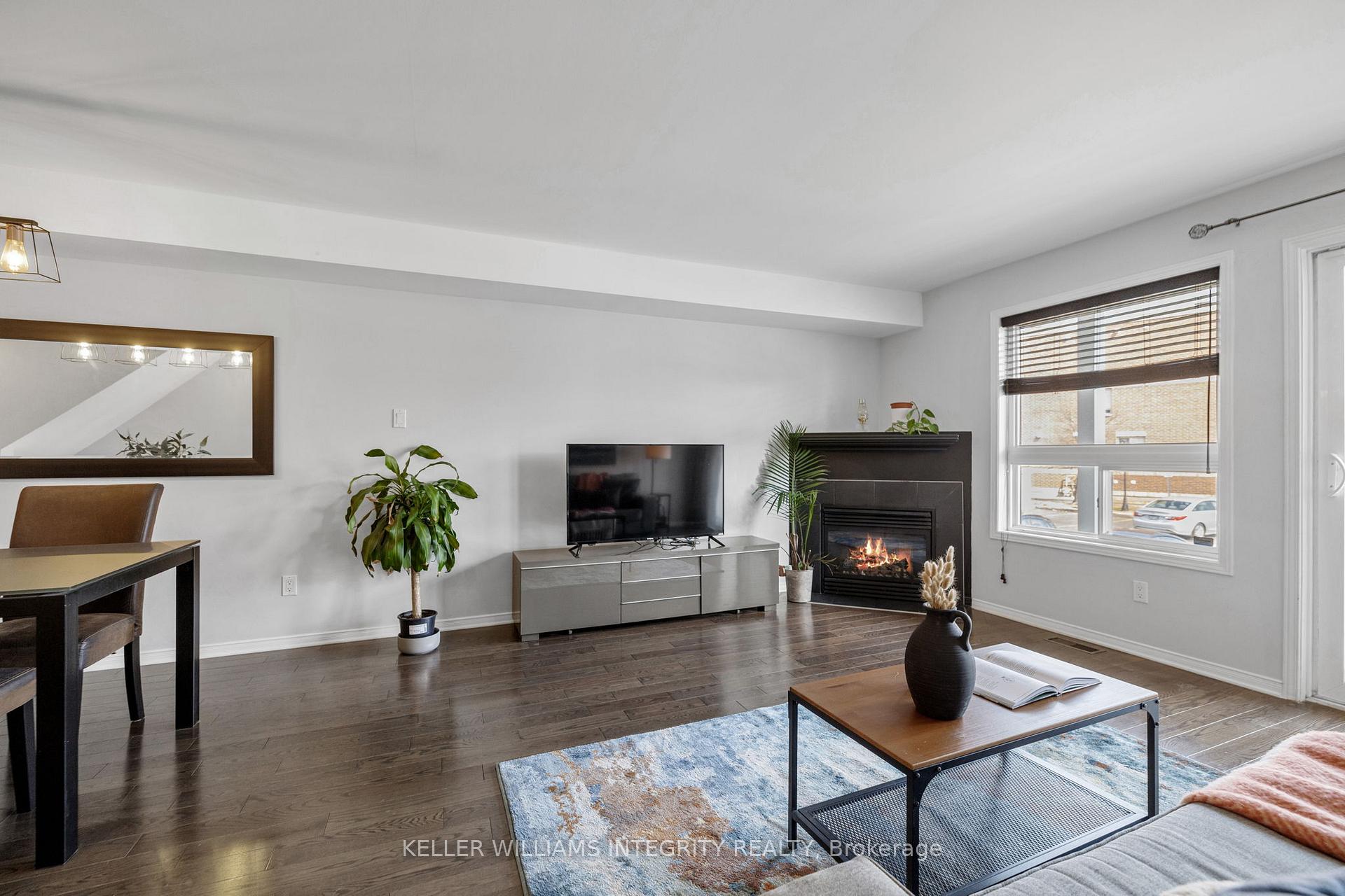 Photo 15 of 856 Longfields Drive, Ottawa, Barrhaven - Longfields — HOMEH