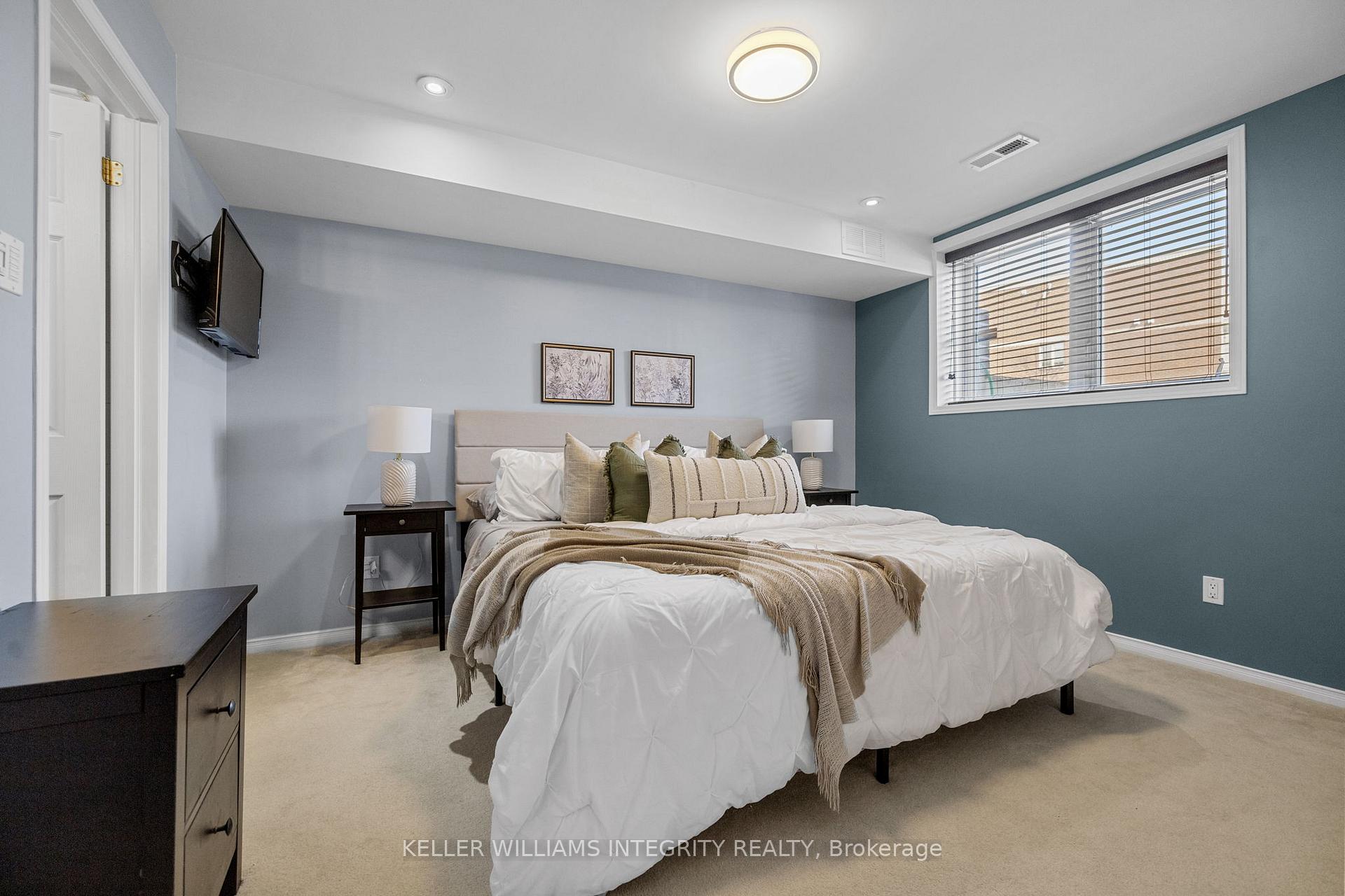 Photo 16 of 856 Longfields Drive, Ottawa, Barrhaven - Longfields — HOMEH