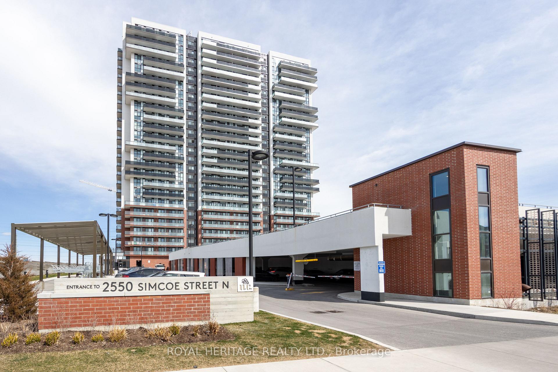 Photo 3 of Unit 309, 2550 Simcoe Street N, Oshawa, Windfields — HOMEH