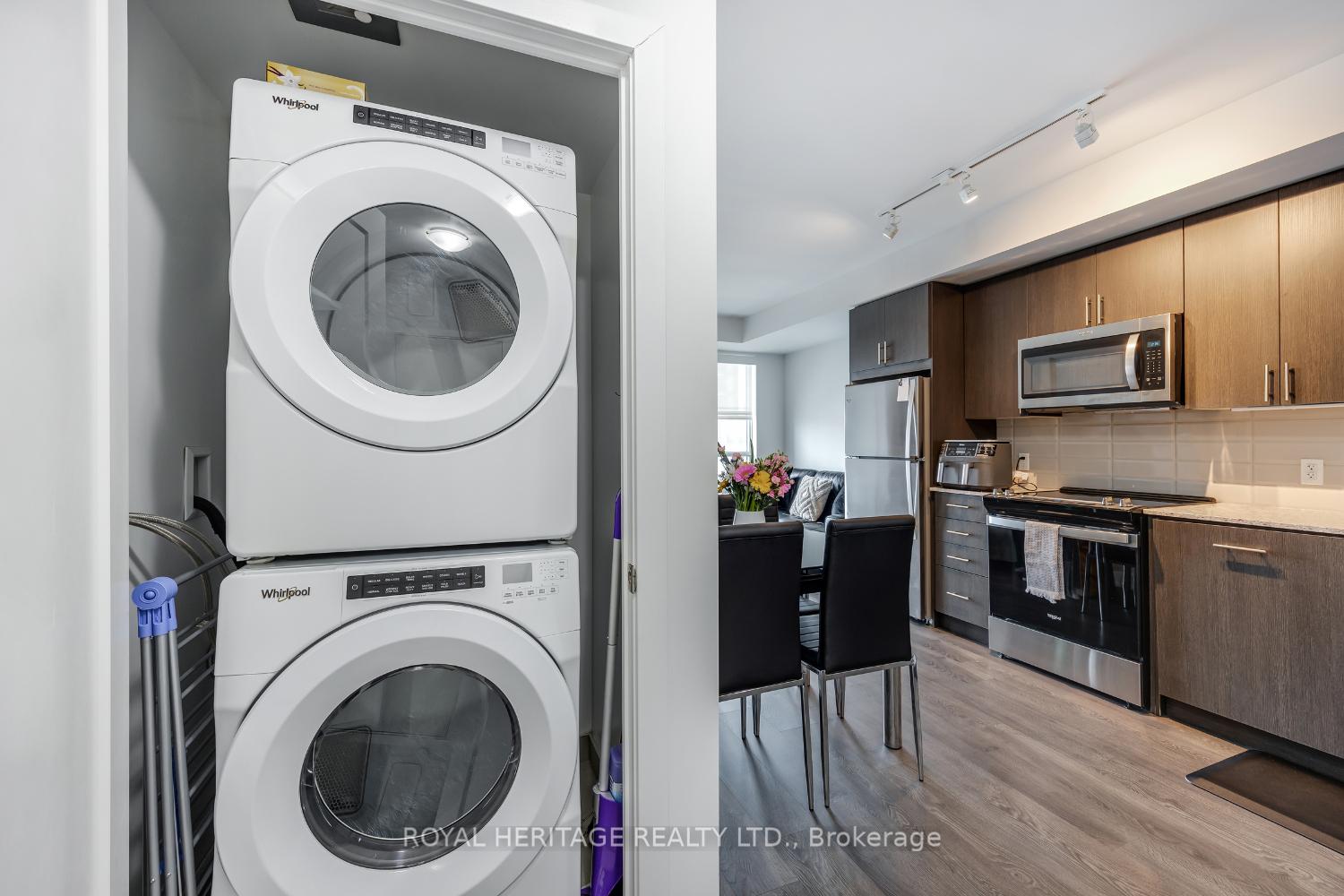 Photo 8 of Unit 309, 2550 Simcoe Street N, Oshawa, Windfields — HOMEH