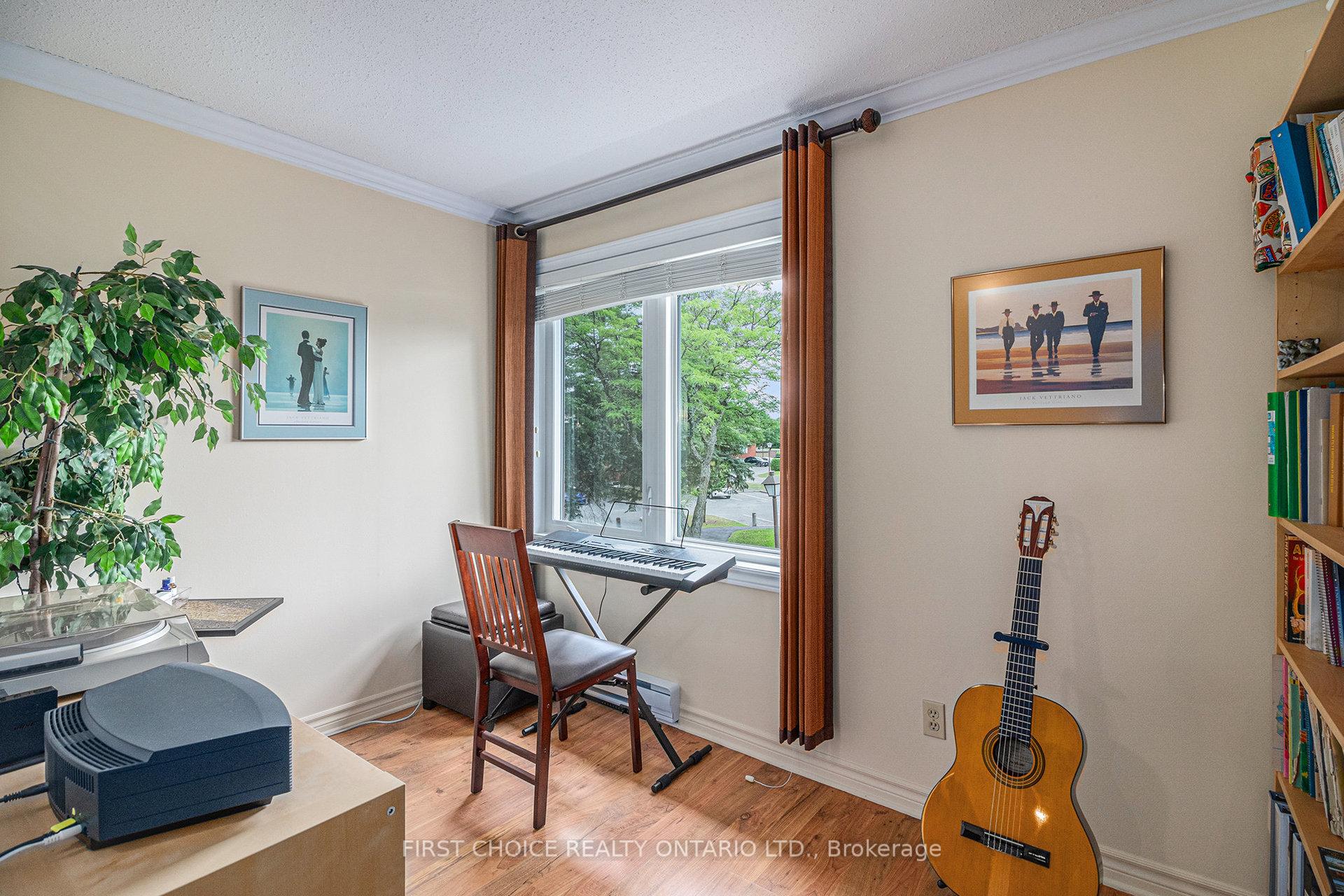 Photo 10 of Unit 209, 1810 Marsala Crescent, Ottawa, Fallingbrook/Pineridge — HOMEH