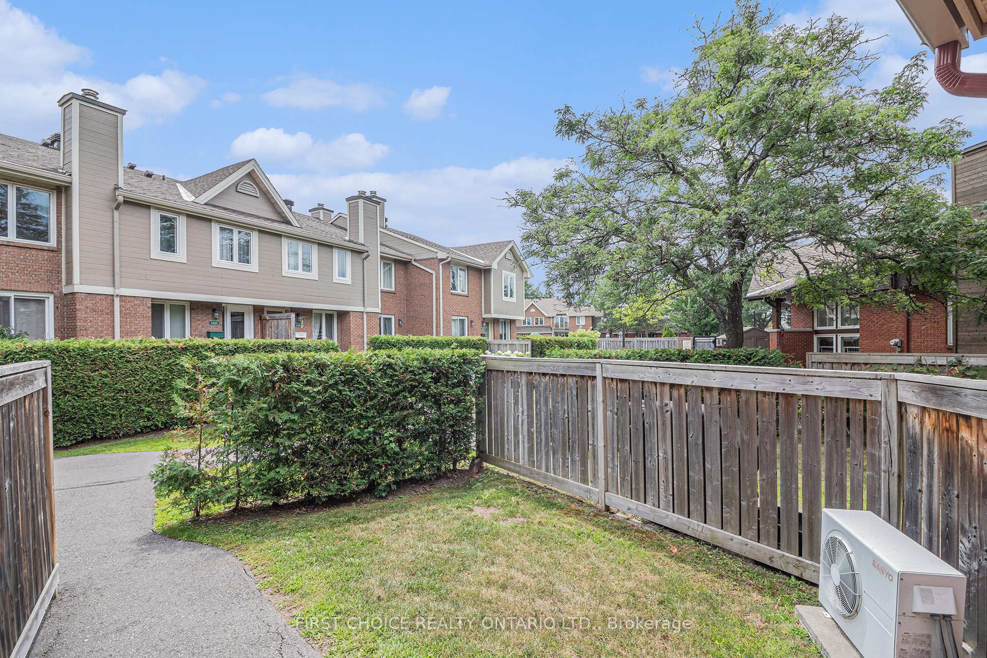 Photo 20 of Unit 209, 1810 Marsala Crescent, Ottawa, Fallingbrook/Pineridge — HOMEH