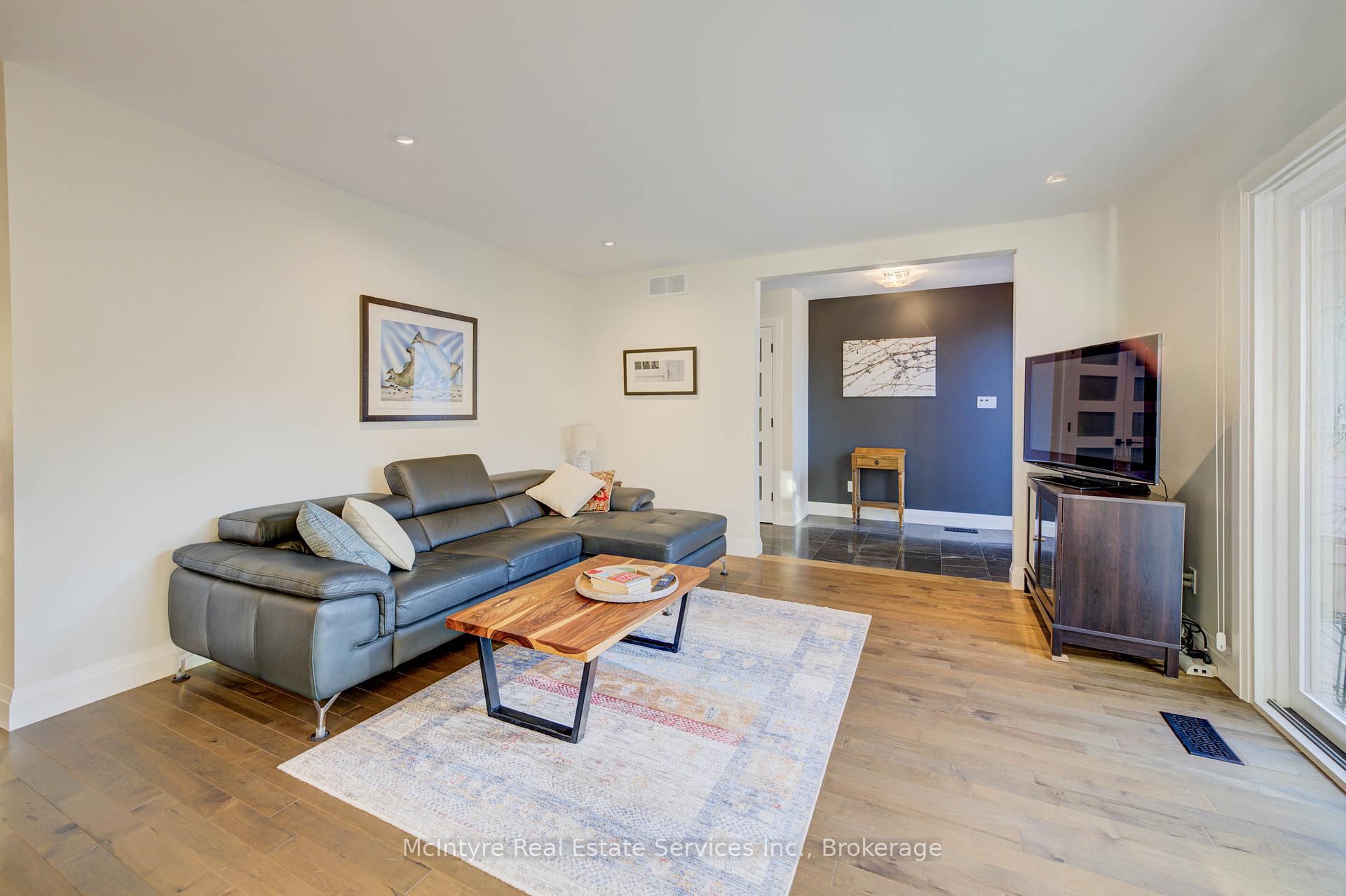 Photo 10 of 267 Old Post Road, Waterloo — HOMEH