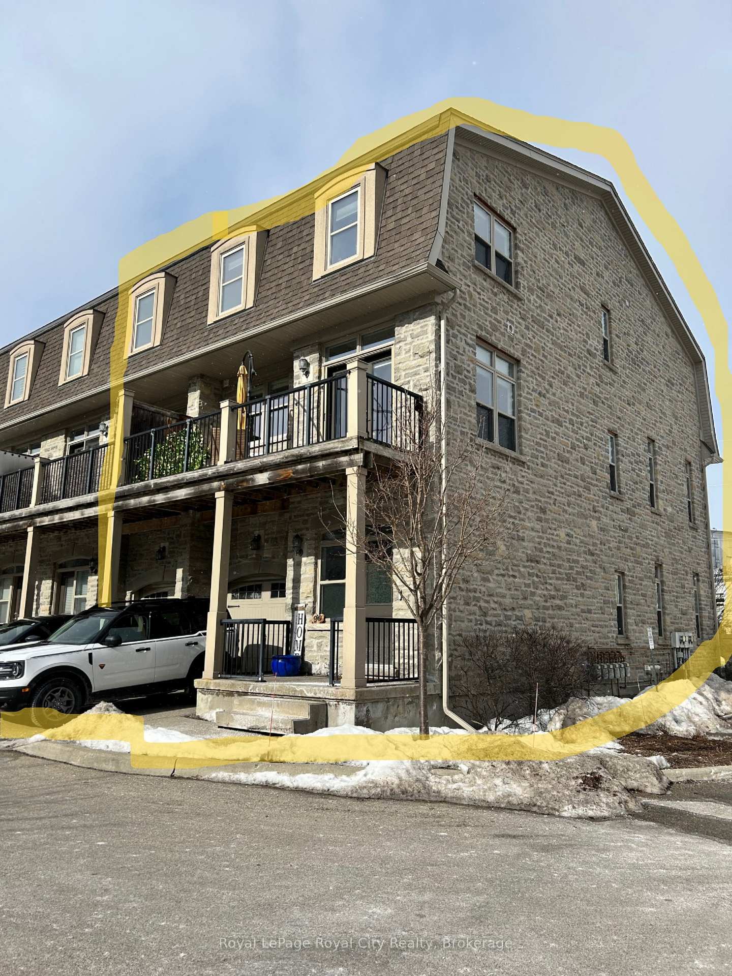 Photo 5 of 90 Cardigan Street, Guelph, Downtown — HOMEH