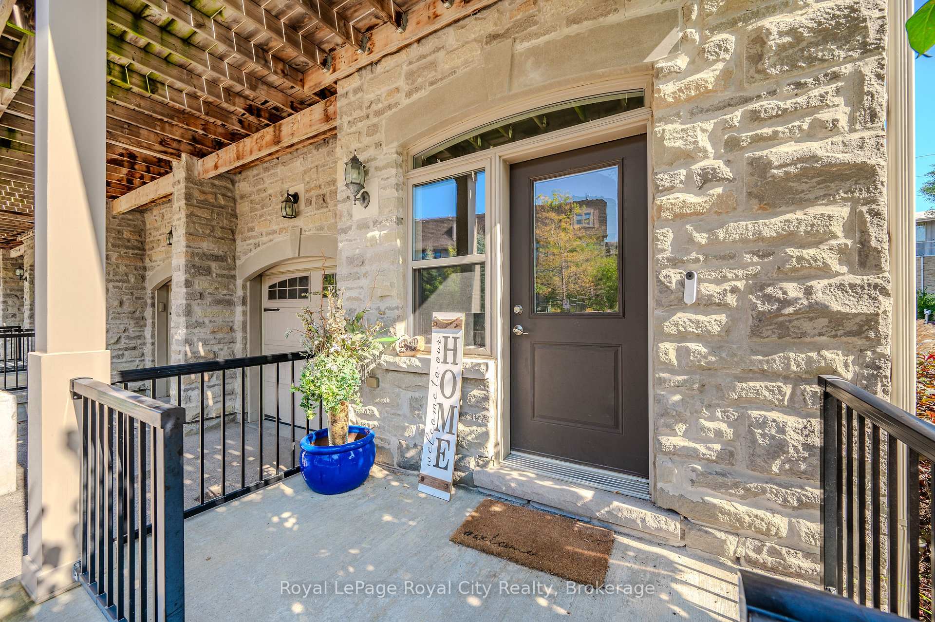 Photo 6 of 90 Cardigan Street, Guelph, Downtown — HOMEH