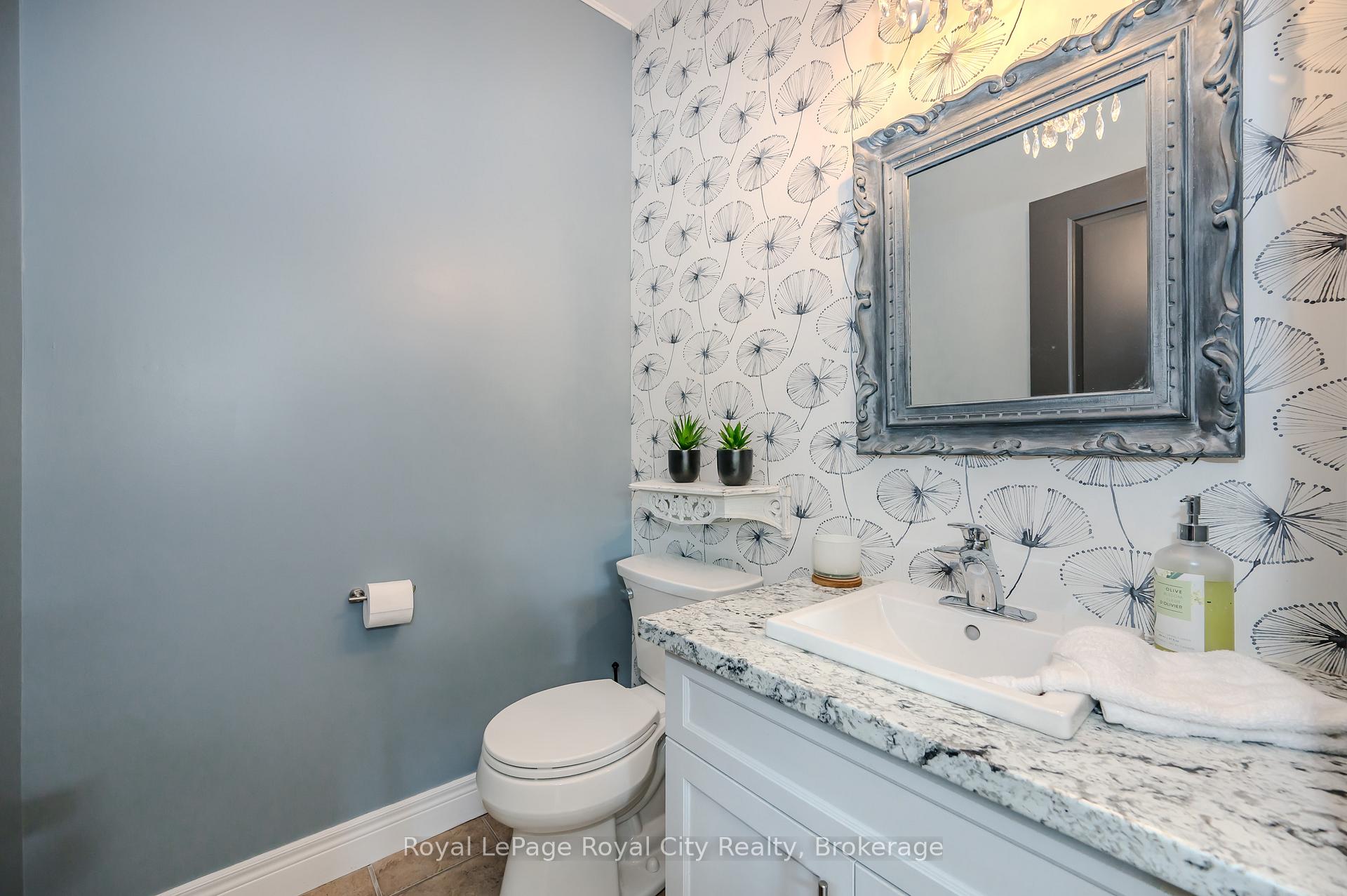 Photo 14 of 90 Cardigan Street, Guelph, Downtown — HOMEH