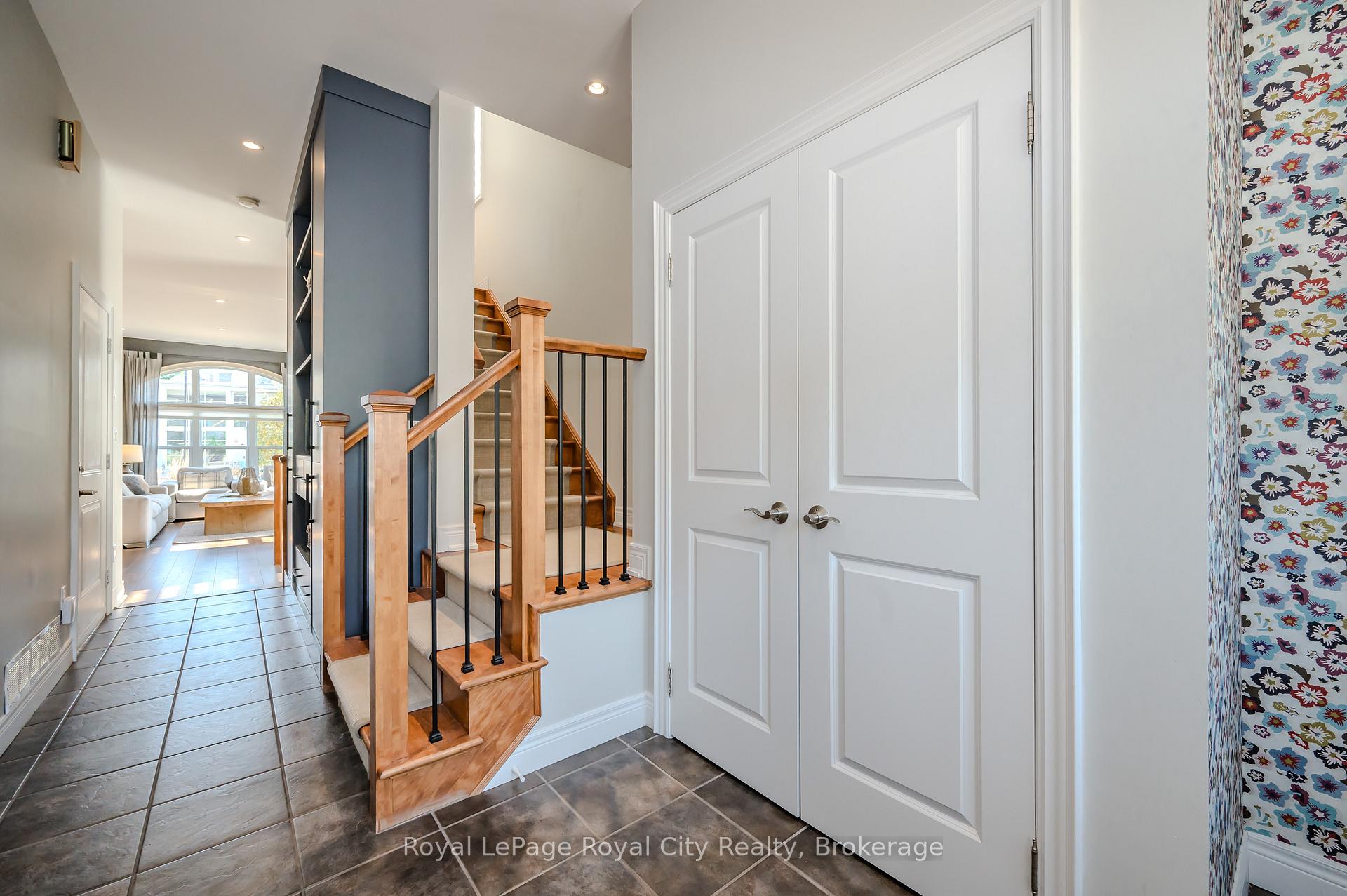 Photo 15 of 90 Cardigan Street, Guelph, Downtown — HOMEH