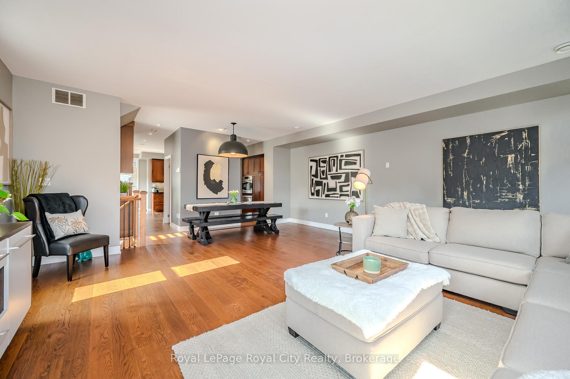 Photo 18 of 90 Cardigan Street, Guelph, Downtown — HOMEH