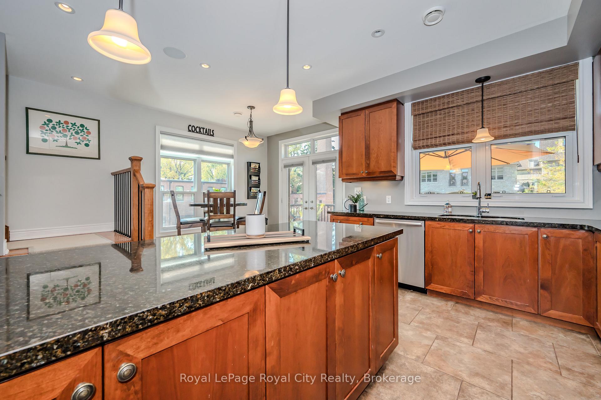 Photo 25 of 90 Cardigan Street, Guelph, Downtown — HOMEH