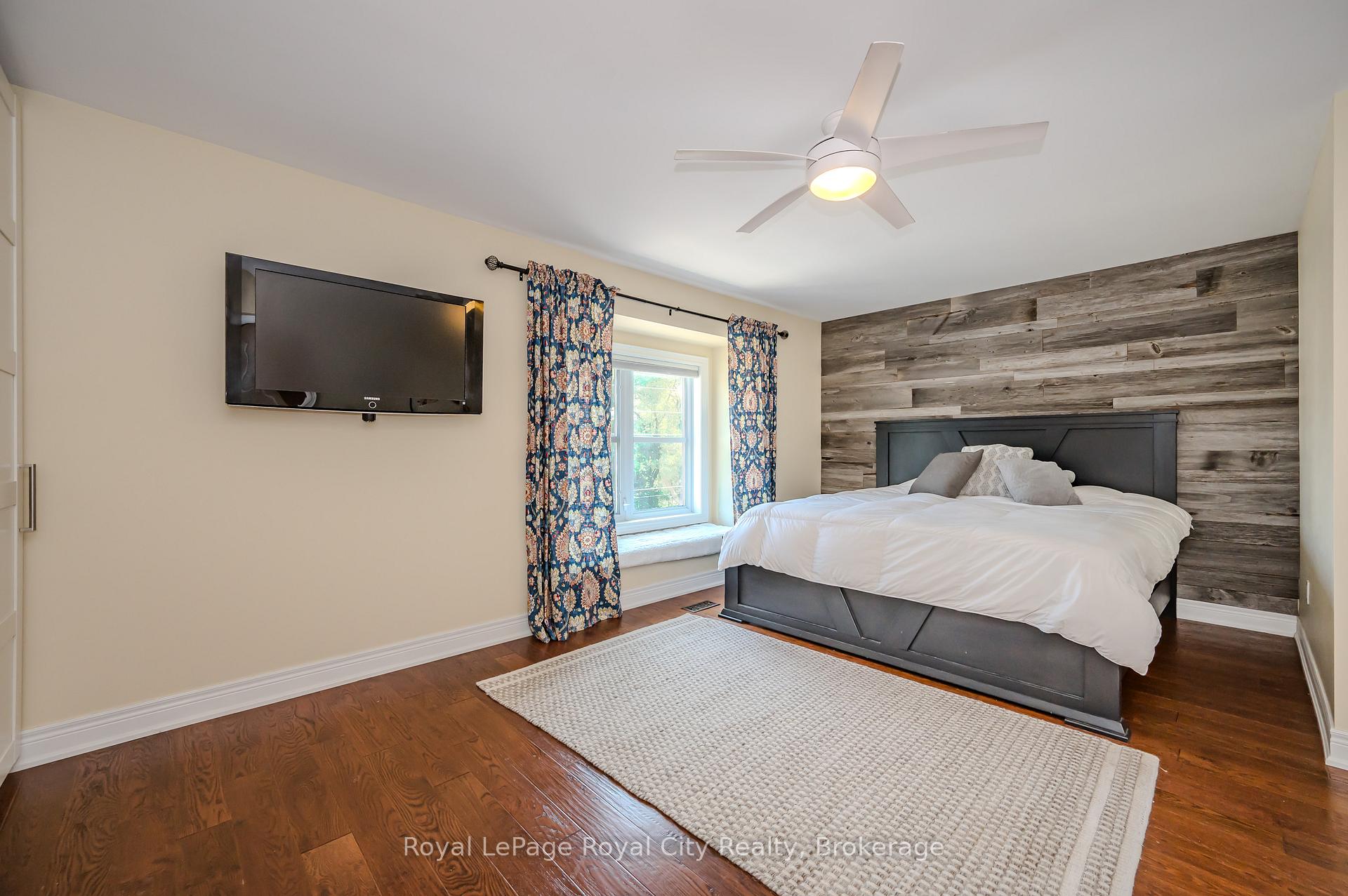 Photo 35 of 90 Cardigan Street, Guelph, Downtown — HOMEH
