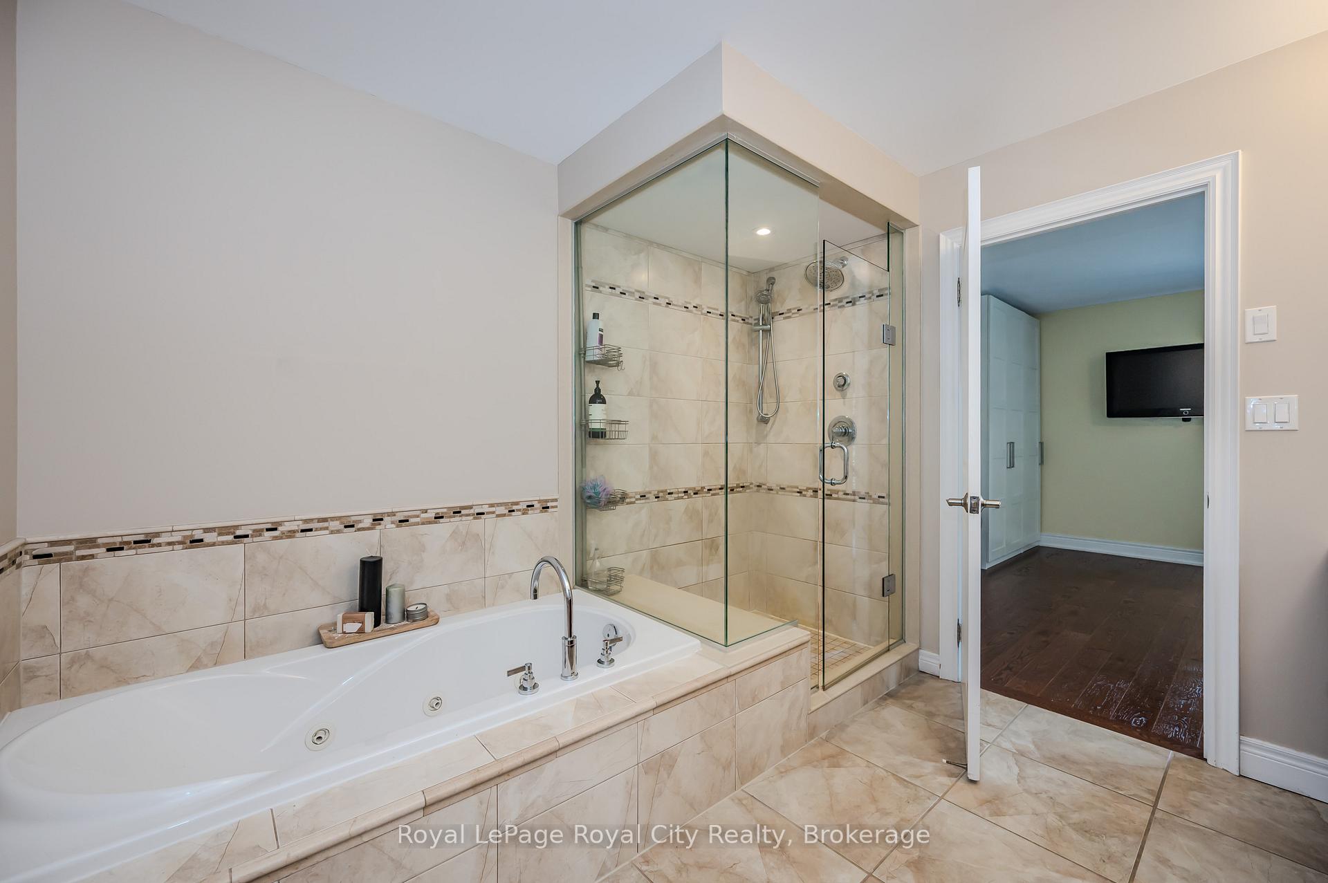 Photo 36 of 90 Cardigan Street, Guelph, Downtown — HOMEH
