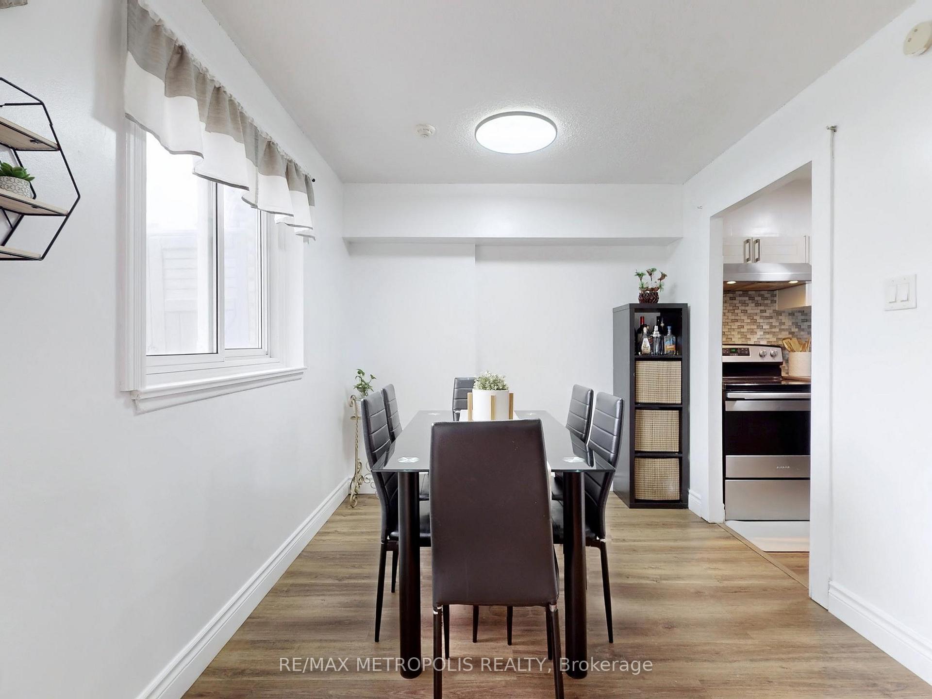 Photo 13 of Unit 104, 140 Ling Road, Scarborough, West Hill — HOMEH