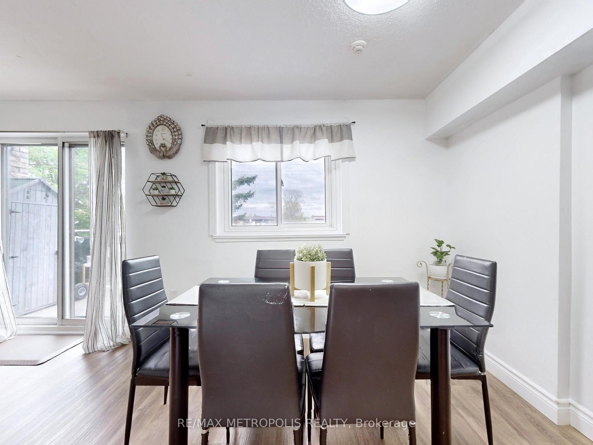Photo 14 of Unit 104, 140 Ling Road, Scarborough, West Hill — HOMEH