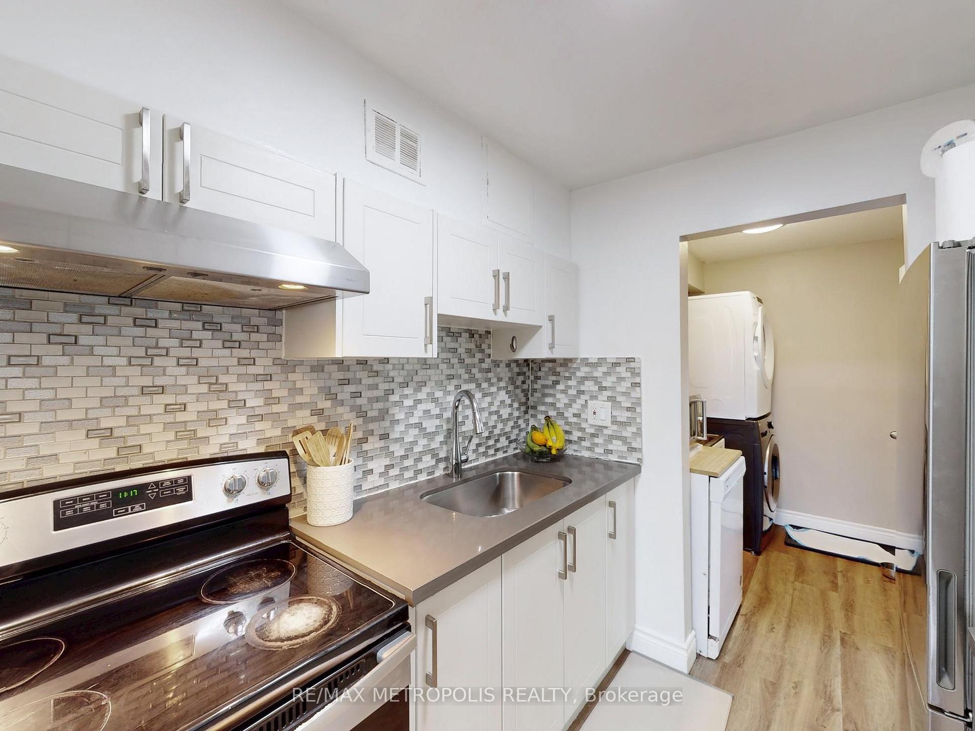 Photo 18 of Unit 104, 140 Ling Road, Scarborough, West Hill — HOMEH