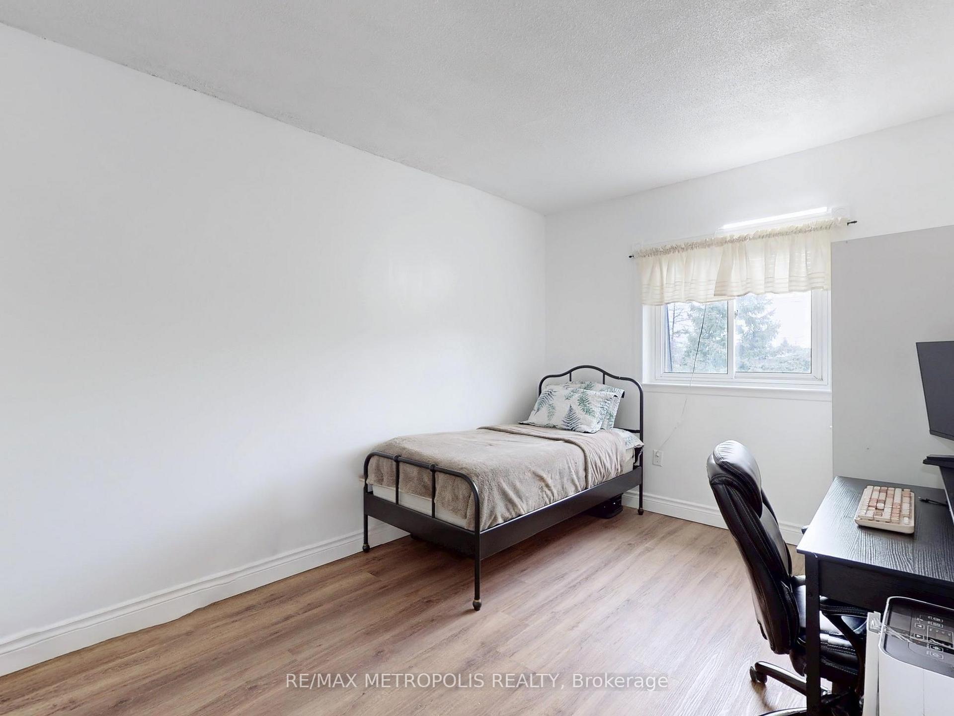 Photo 27 of Unit 104, 140 Ling Road, Scarborough, West Hill — HOMEH