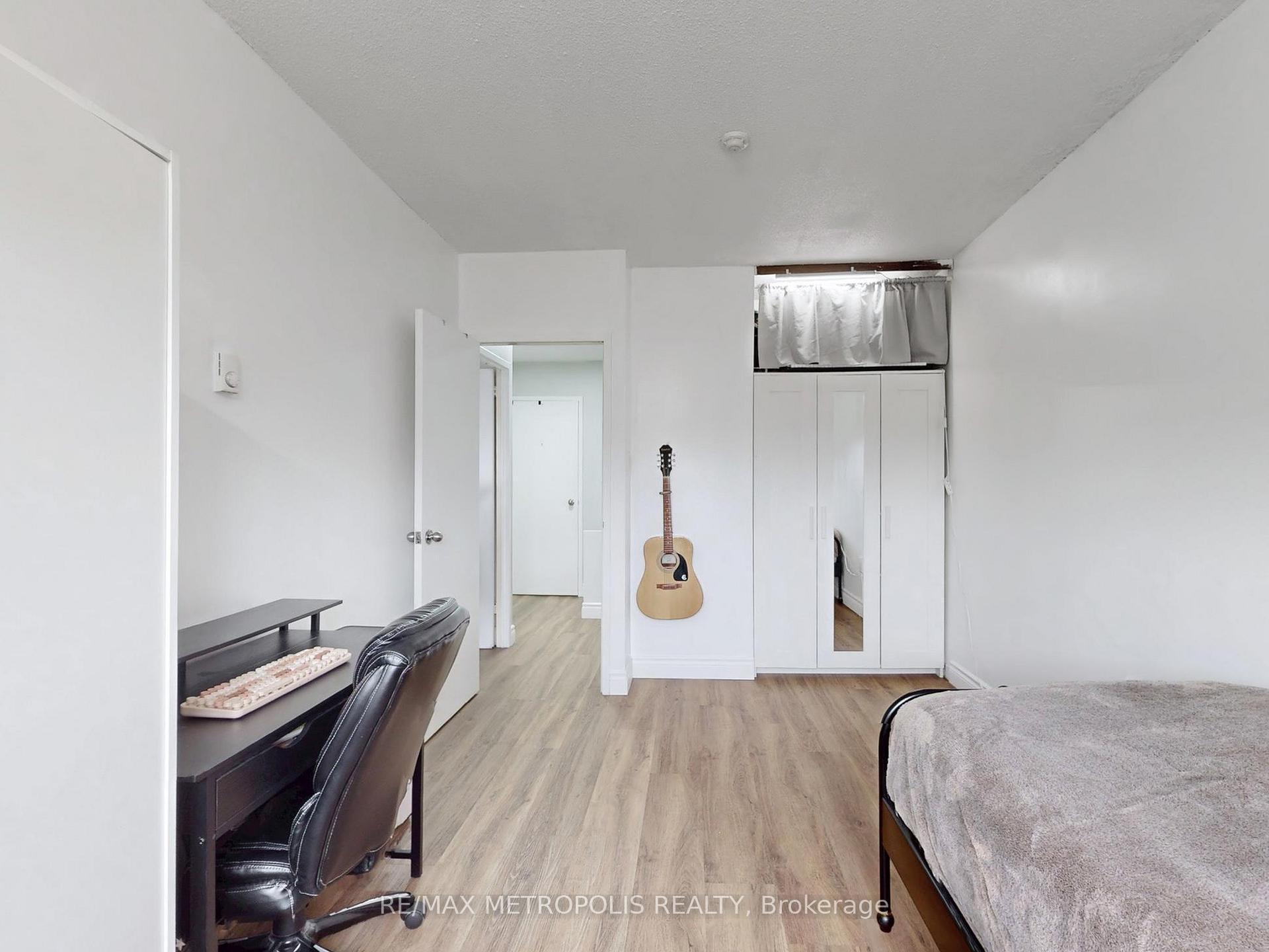 Photo 29 of Unit 104, 140 Ling Road, Scarborough, West Hill — HOMEH