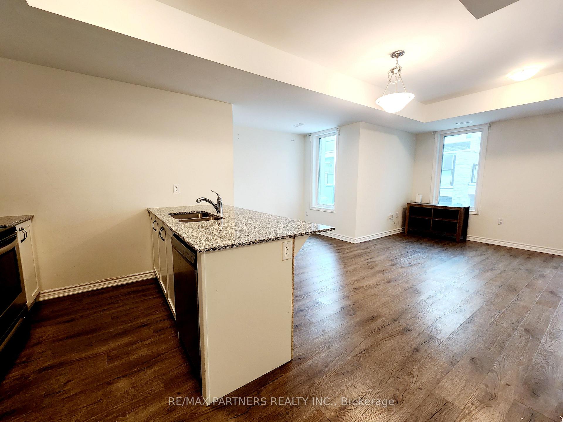 Photo 5 of Unit 503, 1034 Reflection Place, Pickering, Rural Pickering — HOMEH