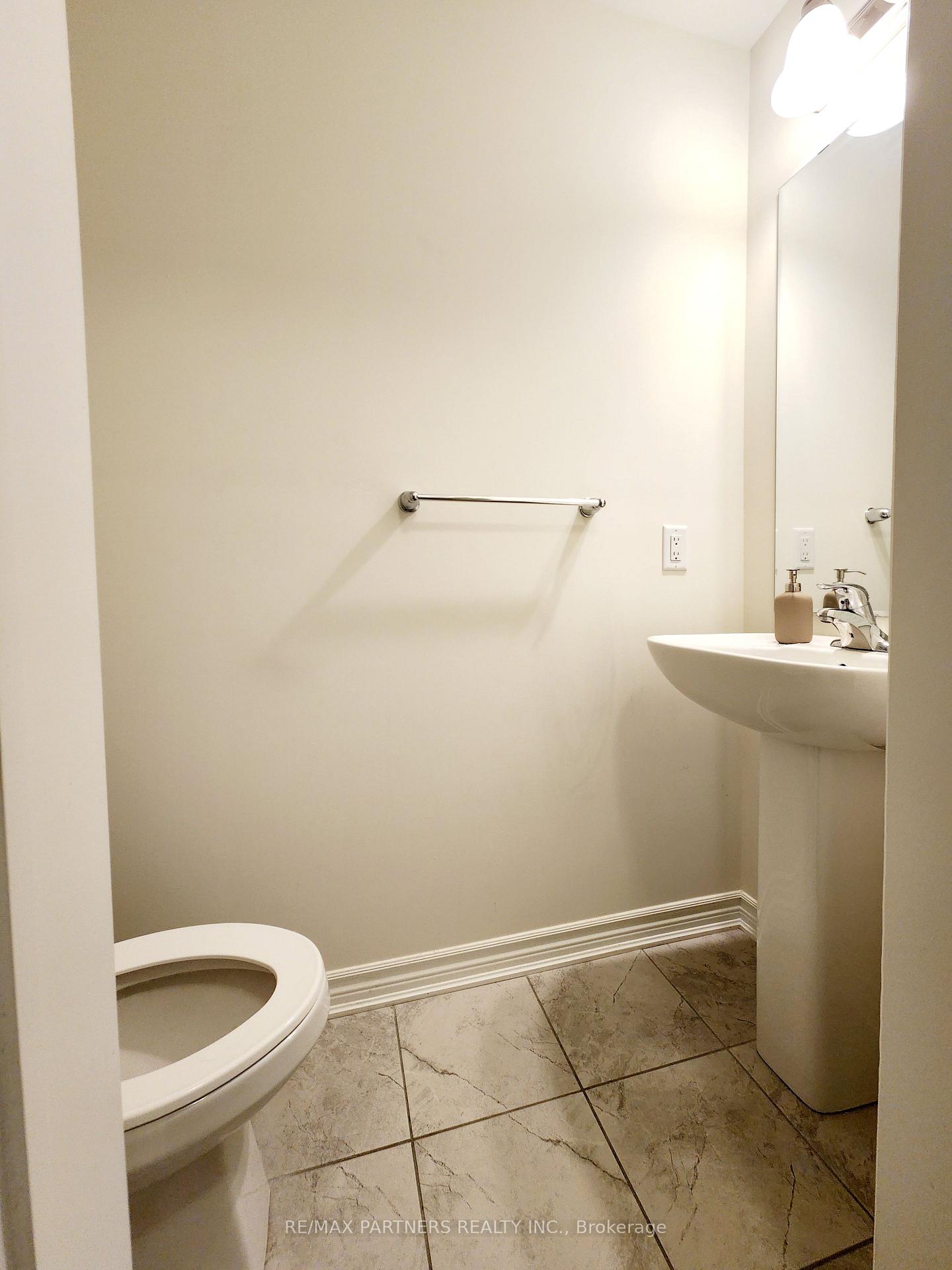 Photo 6 of Unit 503, 1034 Reflection Place, Pickering, Rural Pickering — HOMEH