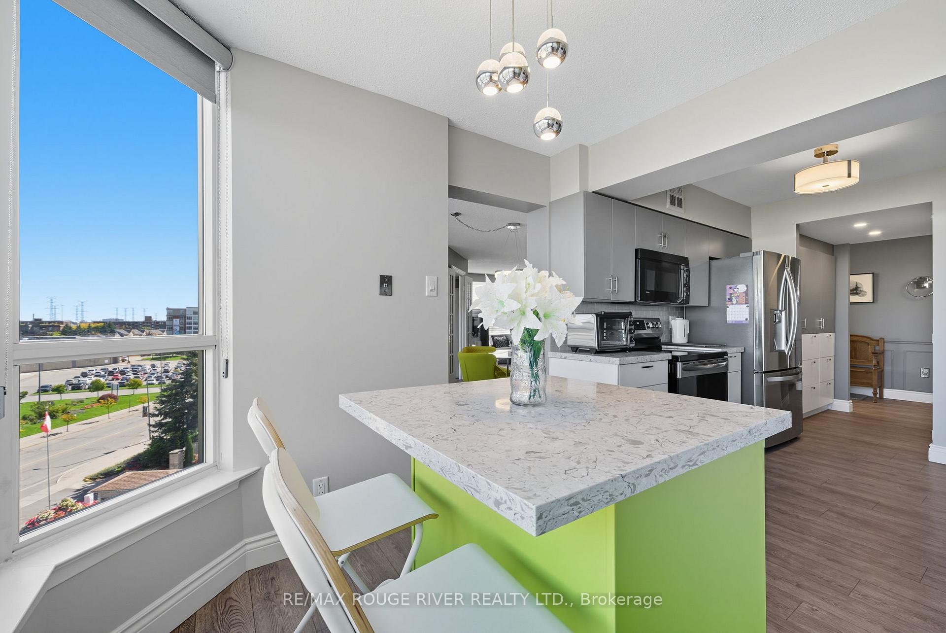 Photo 10 of Unit 604, 1890 Valley Farm Road, Pickering, Town Centre — HOMEH