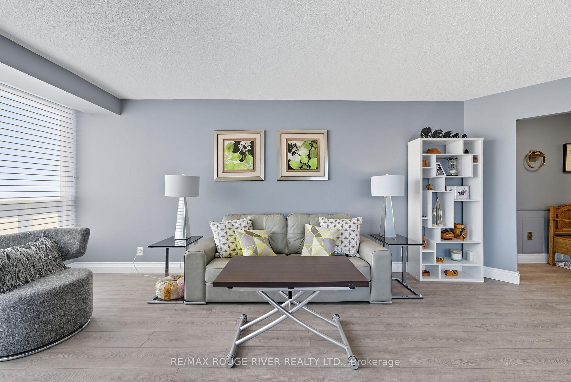 Photo 15 of Unit 604, 1890 Valley Farm Road, Pickering, Town Centre — HOMEH
