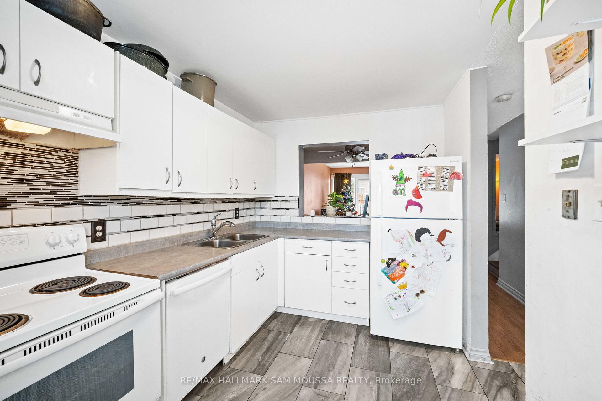 Photo 10 of Unit 42, 3173 Quail Drive, Ottawa, Sawmill Creek/Timbermill — HOMEH