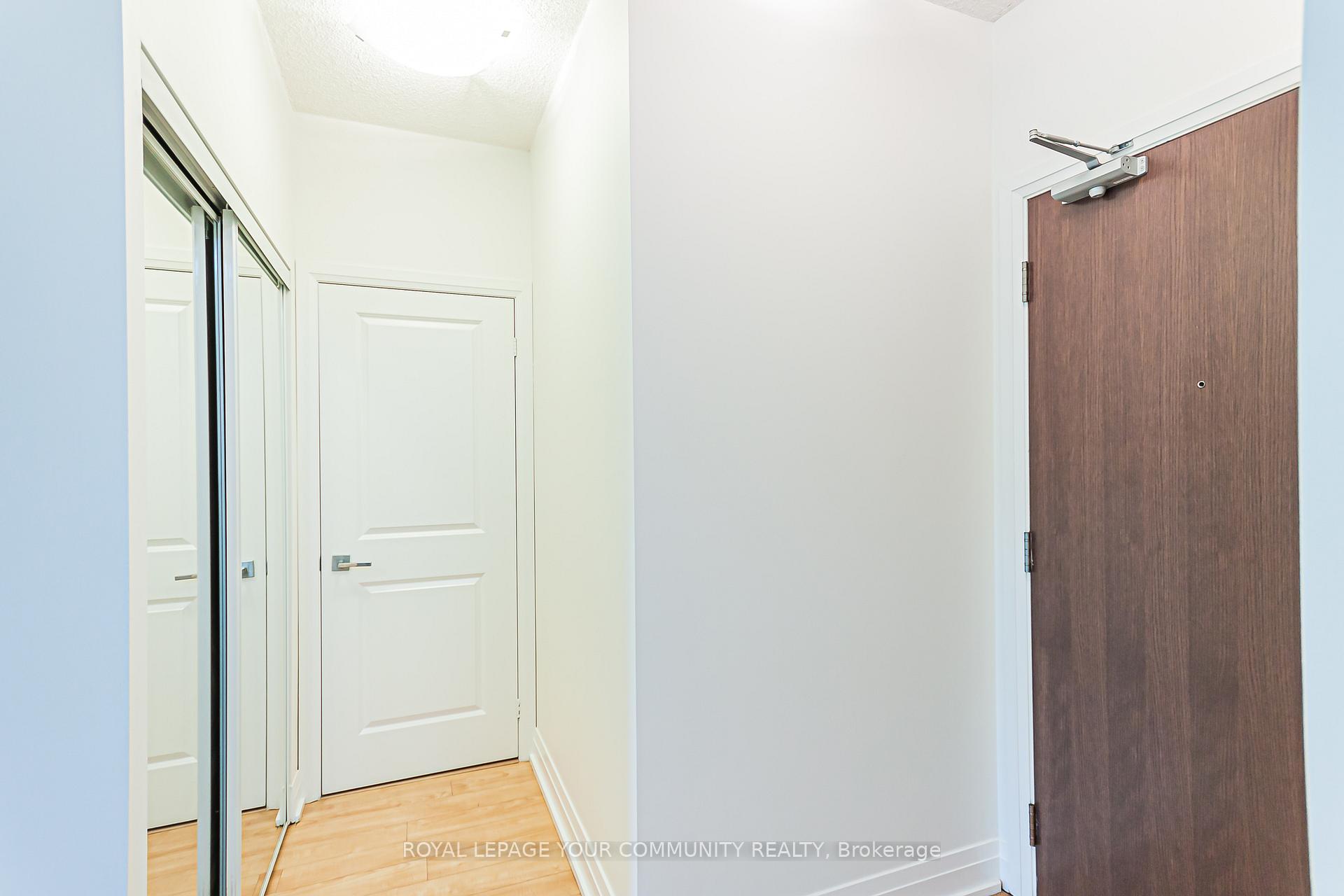 Photo 7 of Unit 202, 85 North Park Road, Vaughan, Beverley Glen — HOMEH
