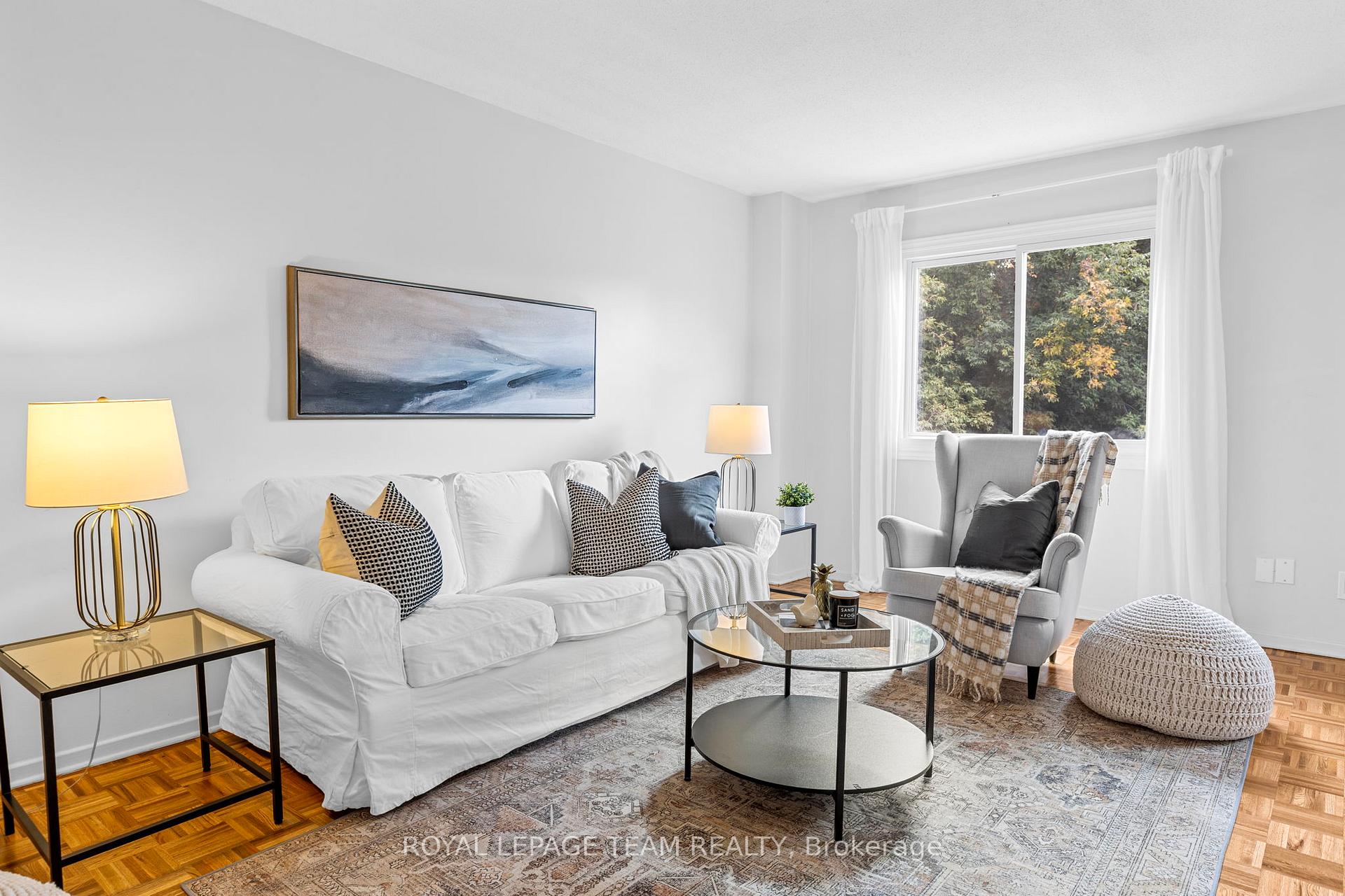 Photo 8 of 2163 Orient Park Drive, Ottawa, Blackburn Hamlet (South) — HOMEH