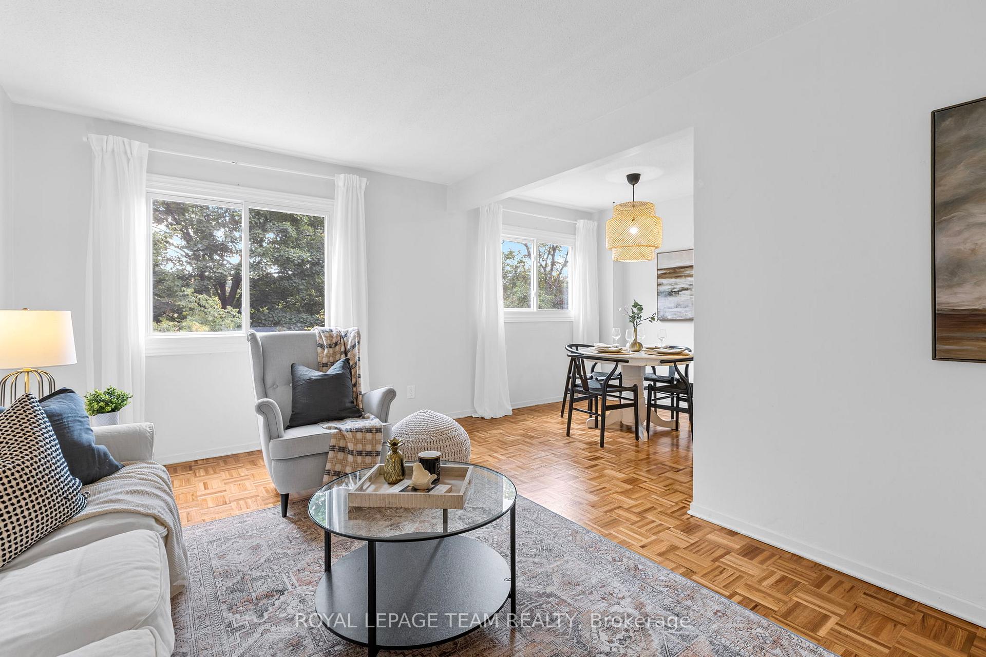 Photo 10 of 2163 Orient Park Drive, Ottawa, Blackburn Hamlet (South) — HOMEH