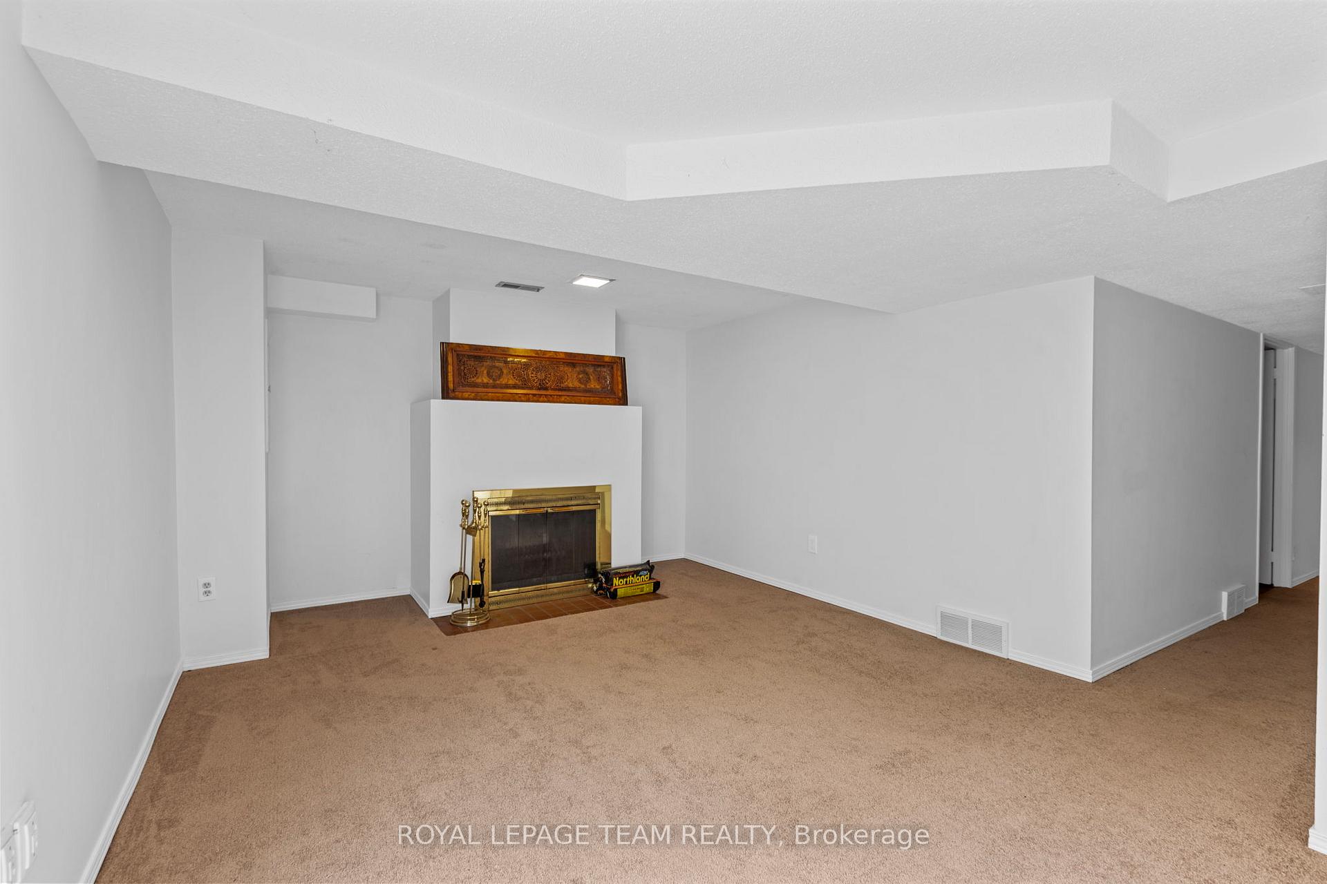 Photo 31 of 2163 Orient Park Drive, Ottawa, Blackburn Hamlet (South) — HOMEH