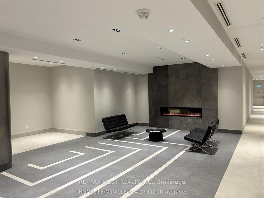 Photo 6 of Unit 708, 3260 Sheppard Avenue, Scarborough, Tam O'Shanter-Sullivan — HOMEH