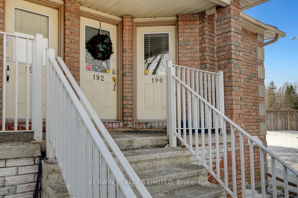 Photo 2 of Unit 7, 190 Briston Private, Ottawa, Hunt Club Park — HOMEH