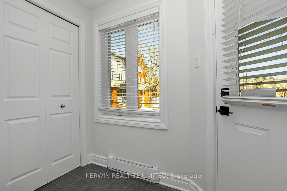 Photo 4 of Unit 7, 190 Briston Private, Ottawa, Hunt Club Park — HOMEH