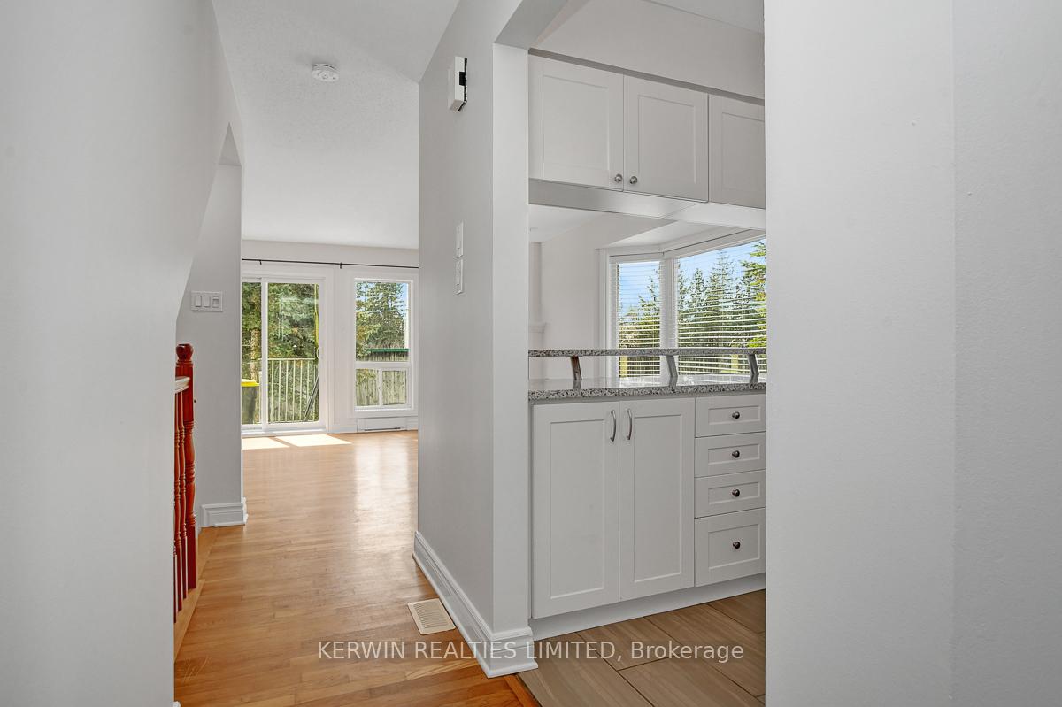 Photo 7 of Unit 7, 190 Briston Private, Ottawa, Hunt Club Park — HOMEH